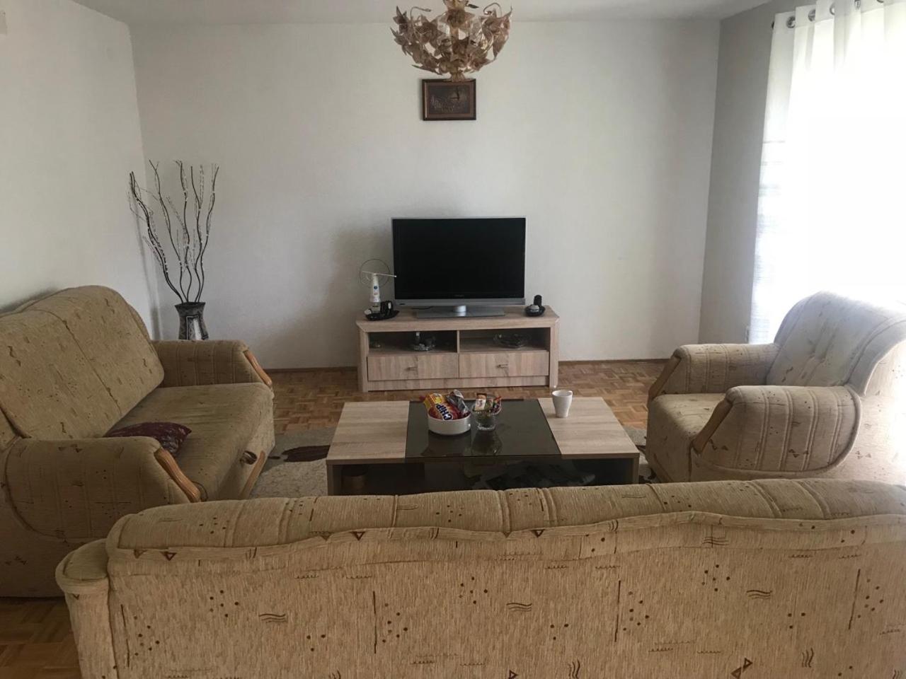 Amar Apartmani, Jajce
