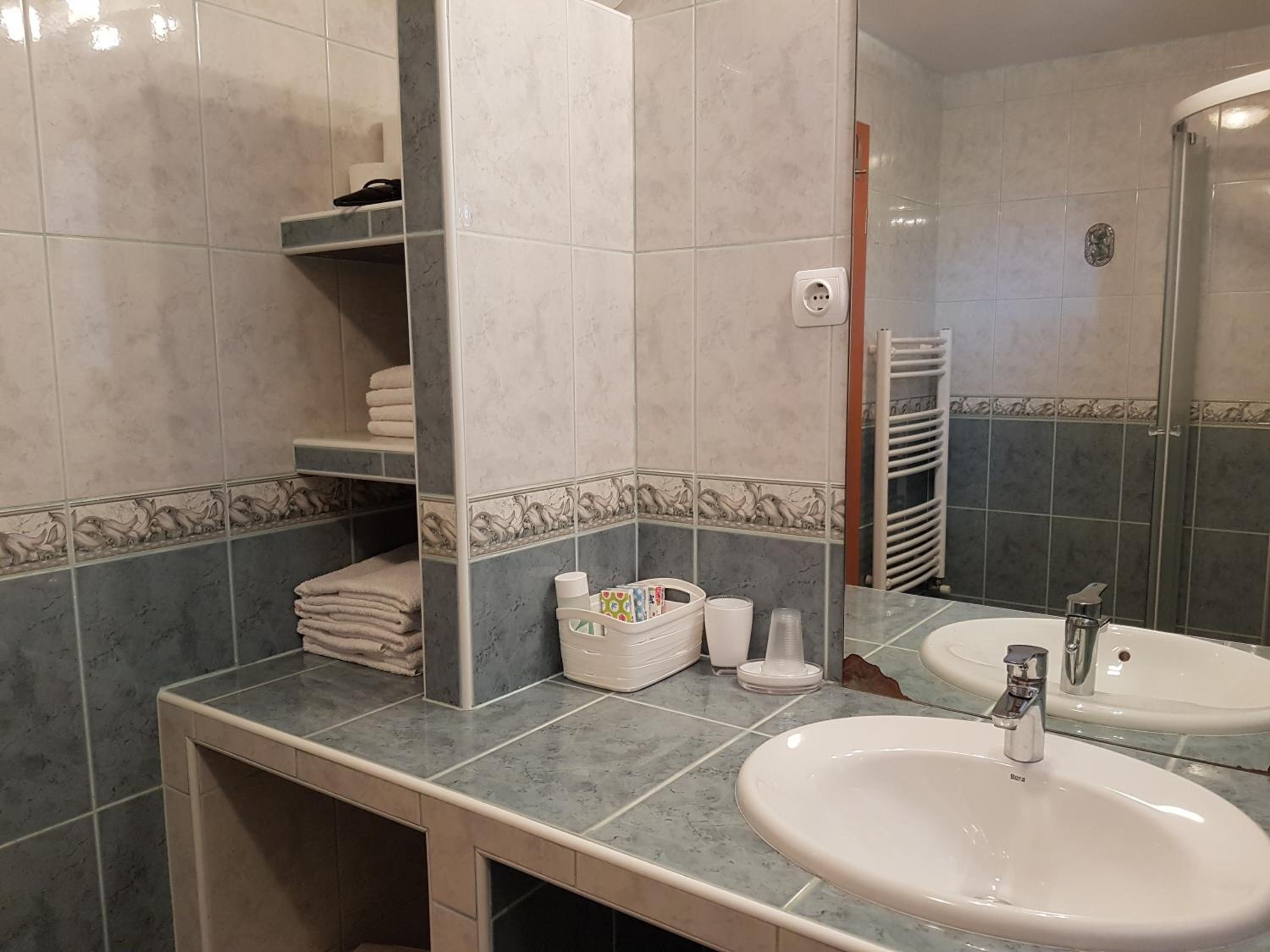 Vaznik Farm House Apartments view 5