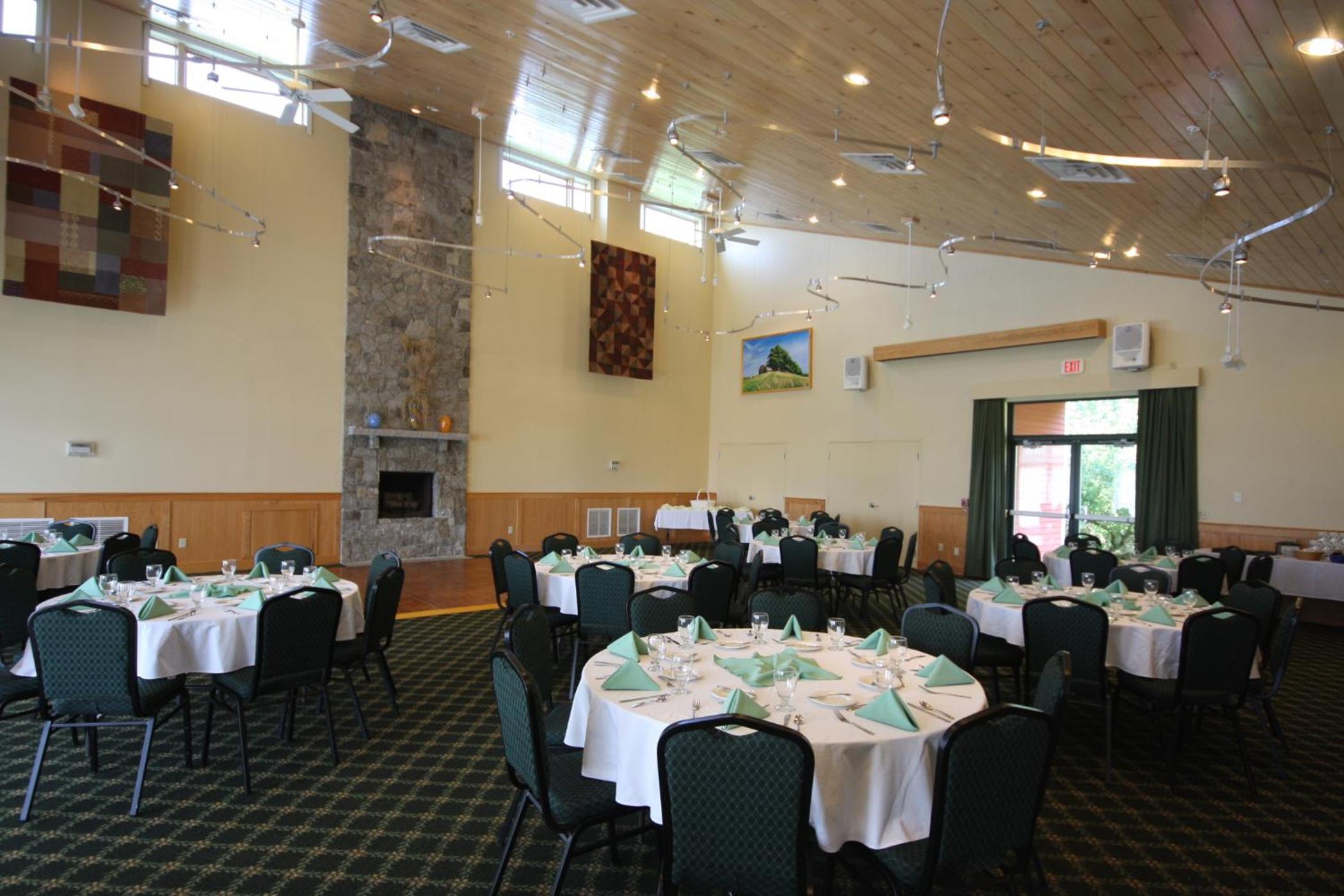 Maple Hill Farm Inn
