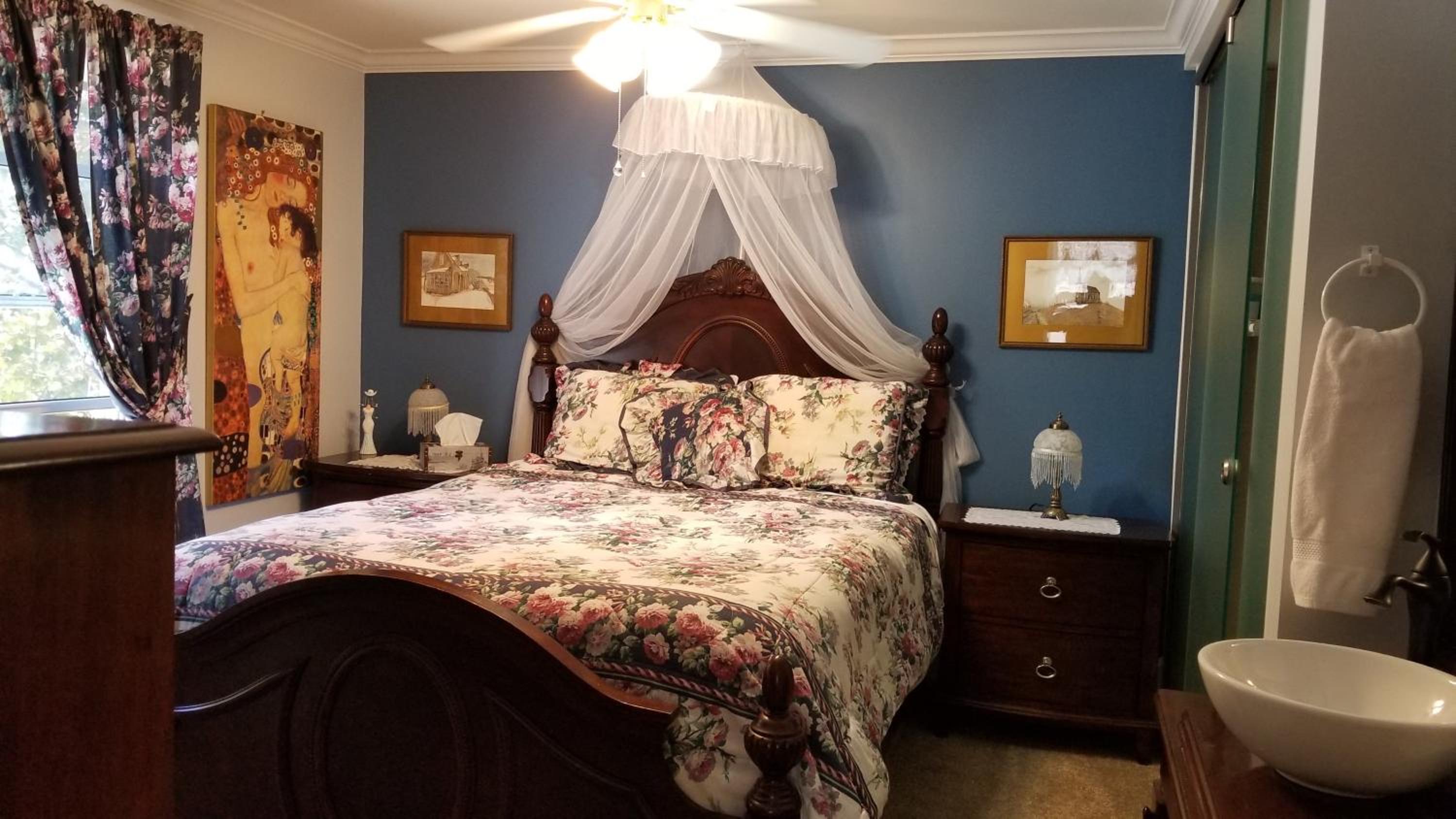 Bondy House Bed & Breakfast
