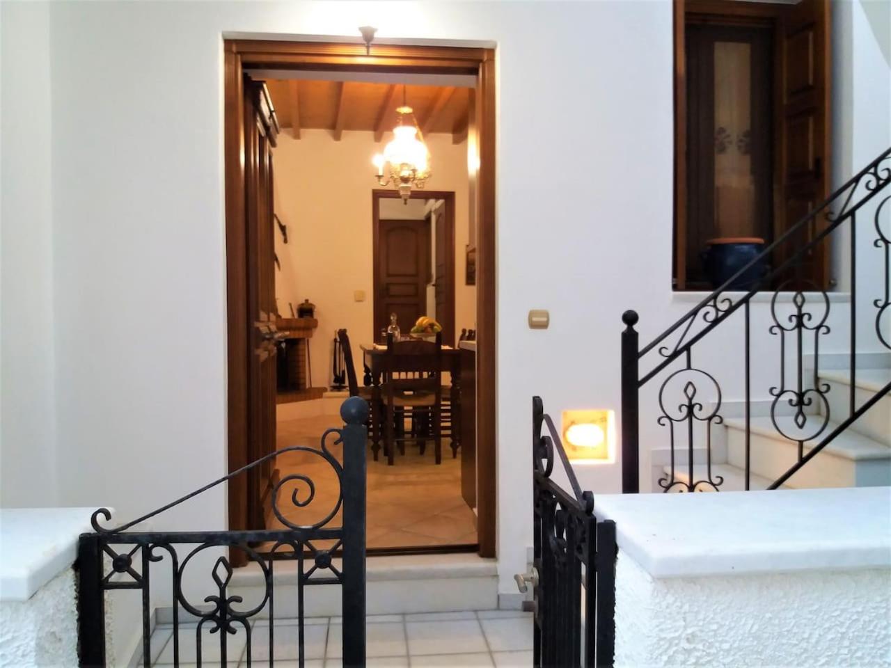 Apiranthos Diamond Maisonette in Naxos (3 BDRM) view 5