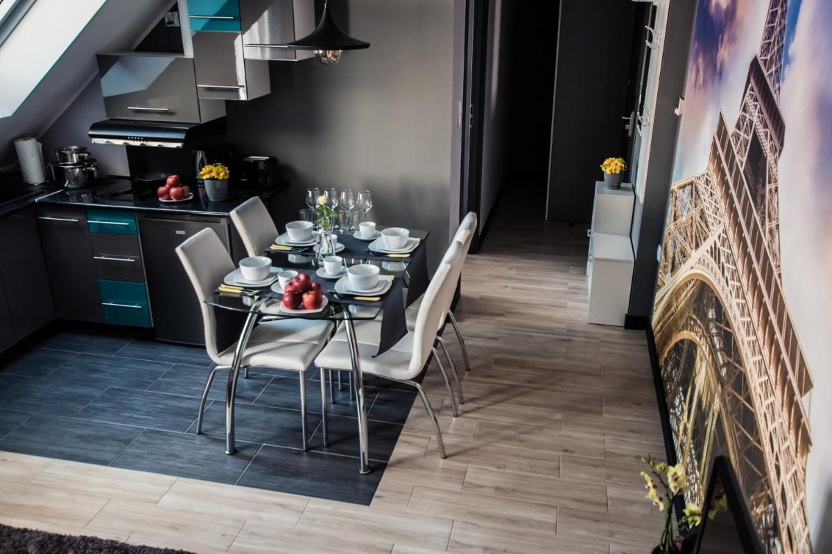 Photo 98