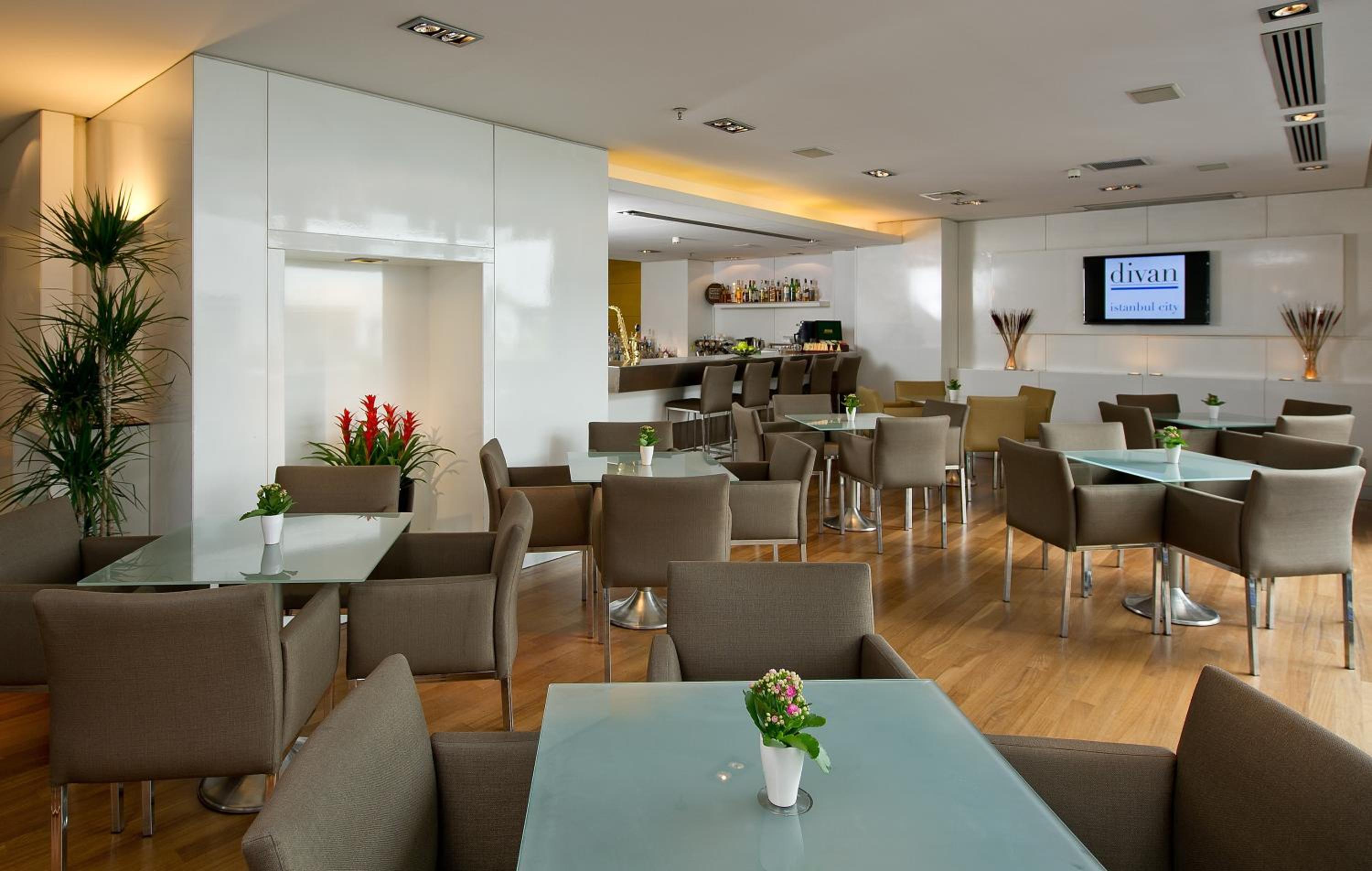 Divan Istanbul City - Image 6