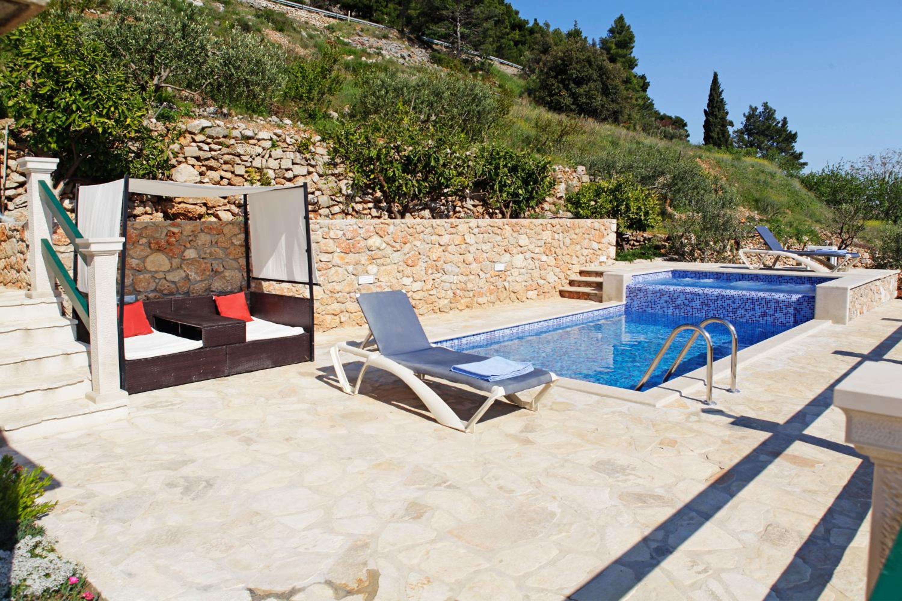 Holiday home Nina view 5