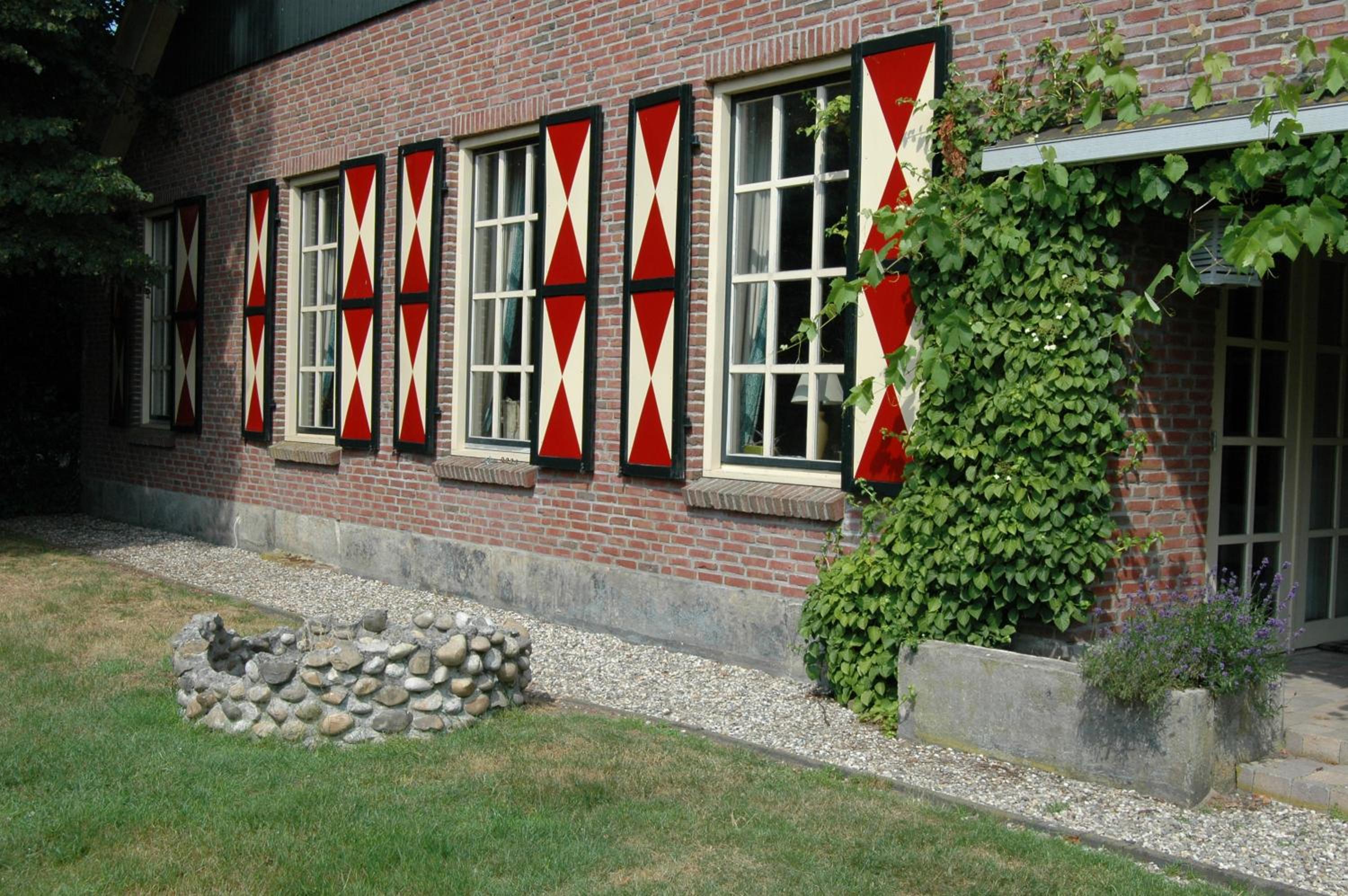 Photo 45