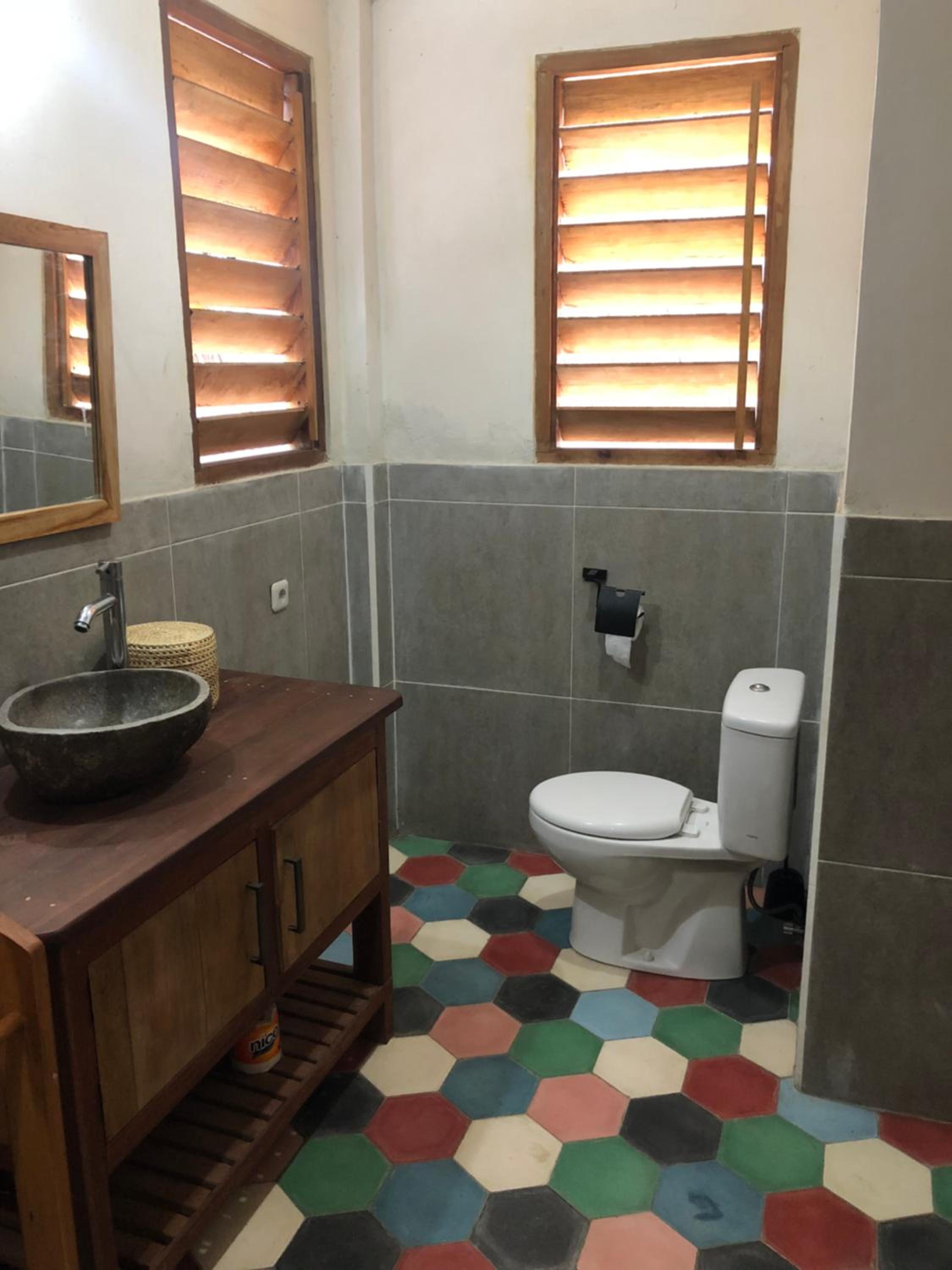 Photo 19