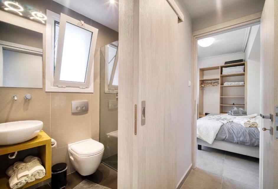 Elea Athens Apartment