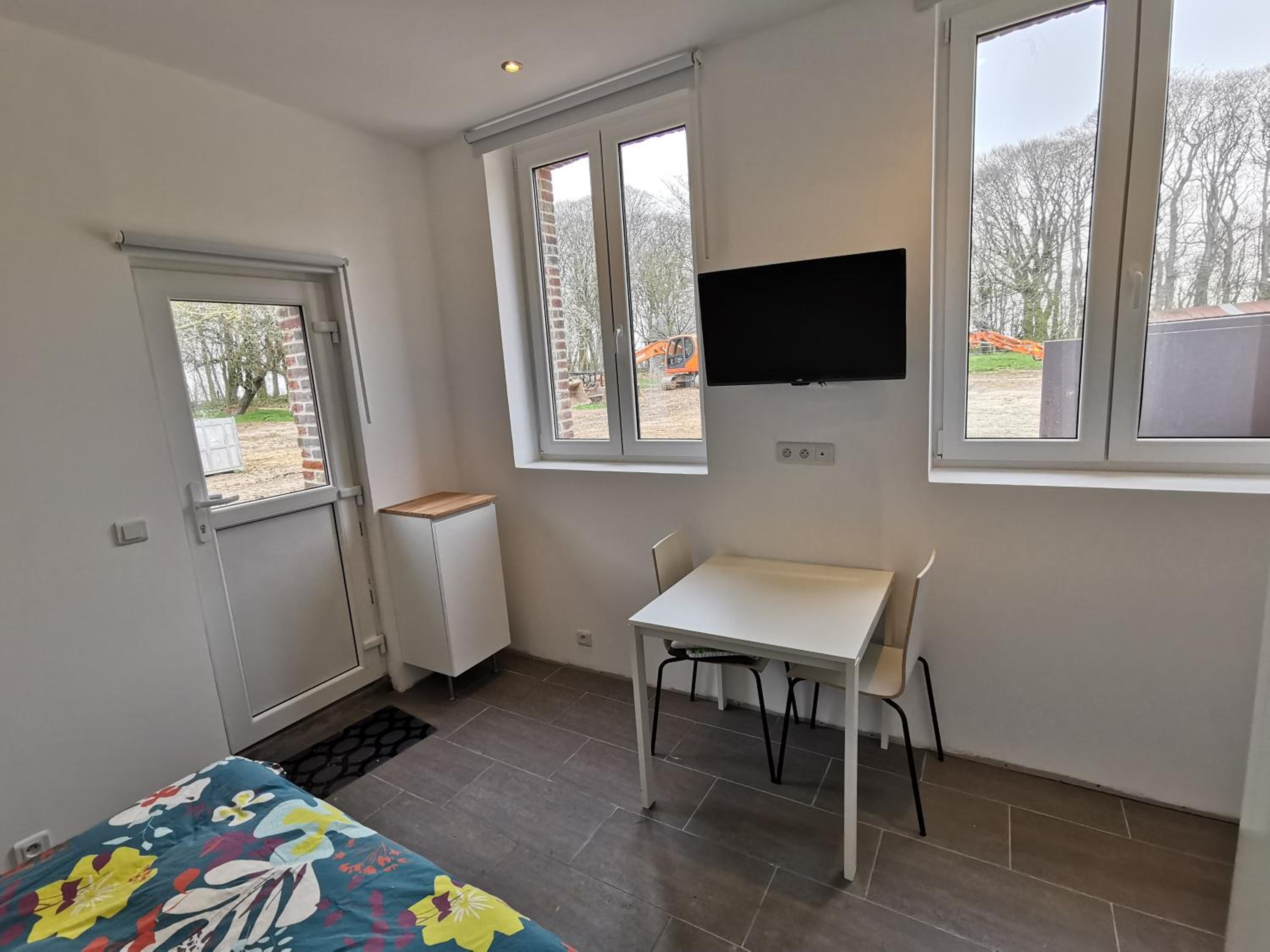 Photo 24
