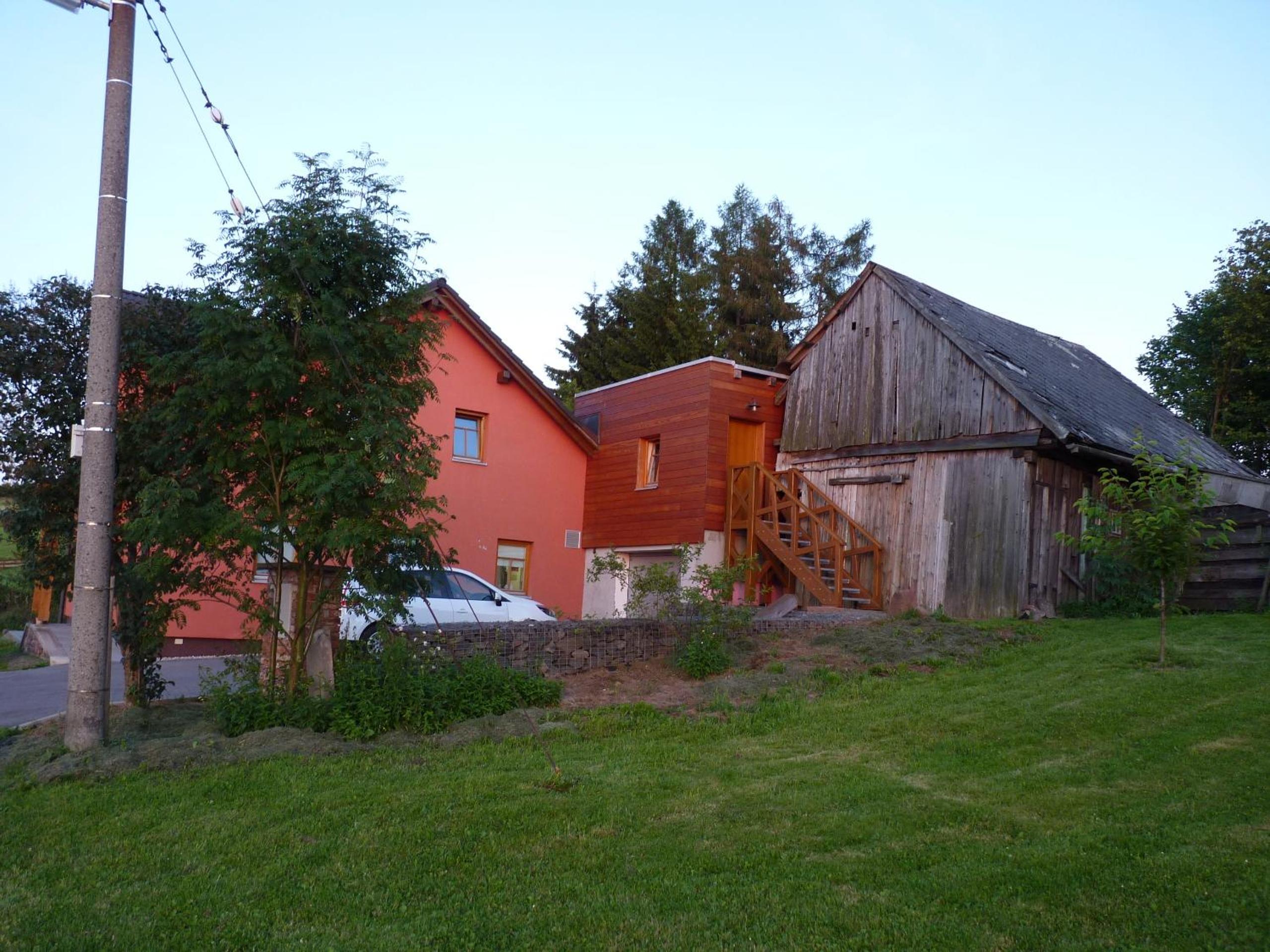 Photo 51