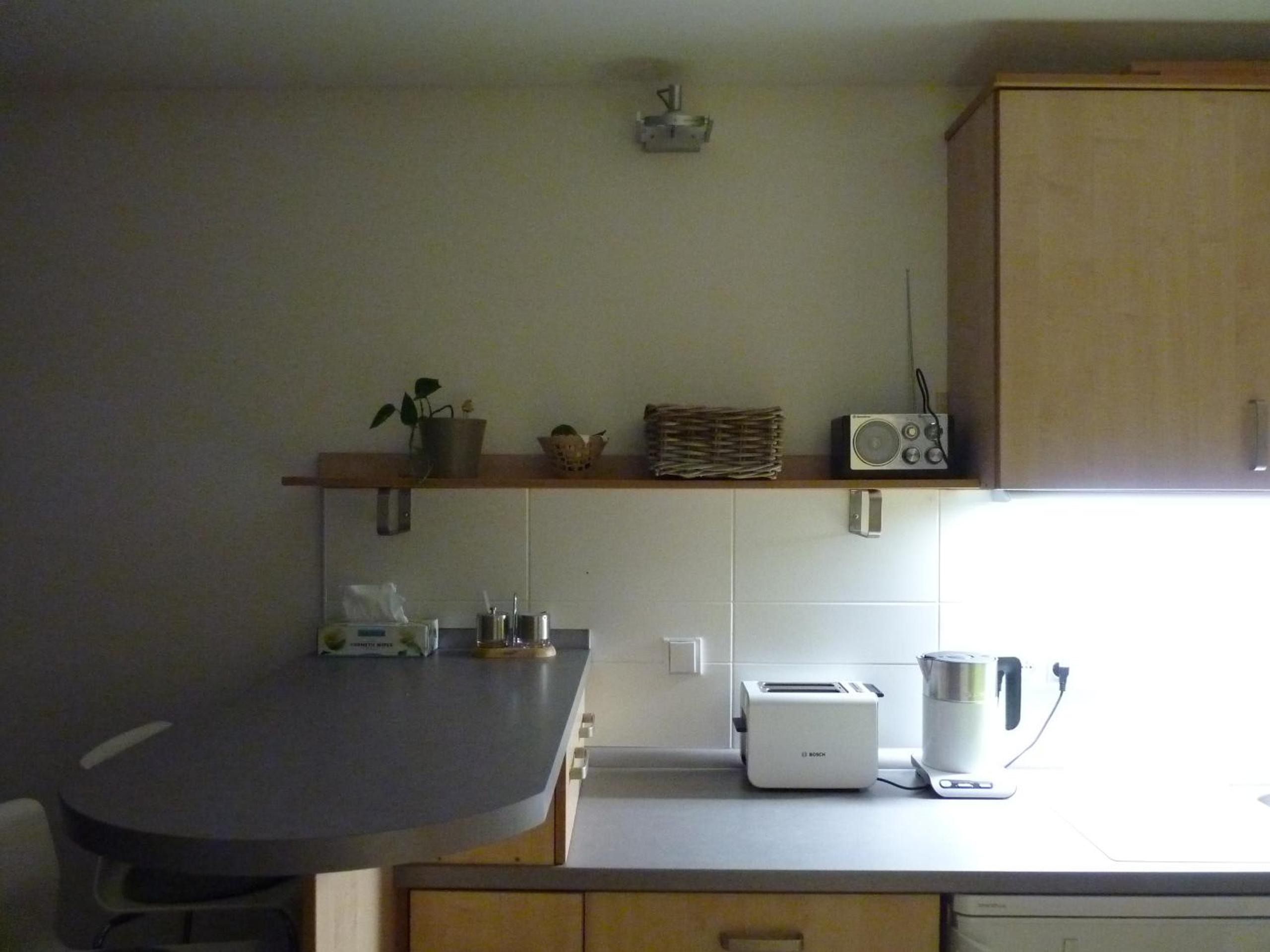 Photo 33