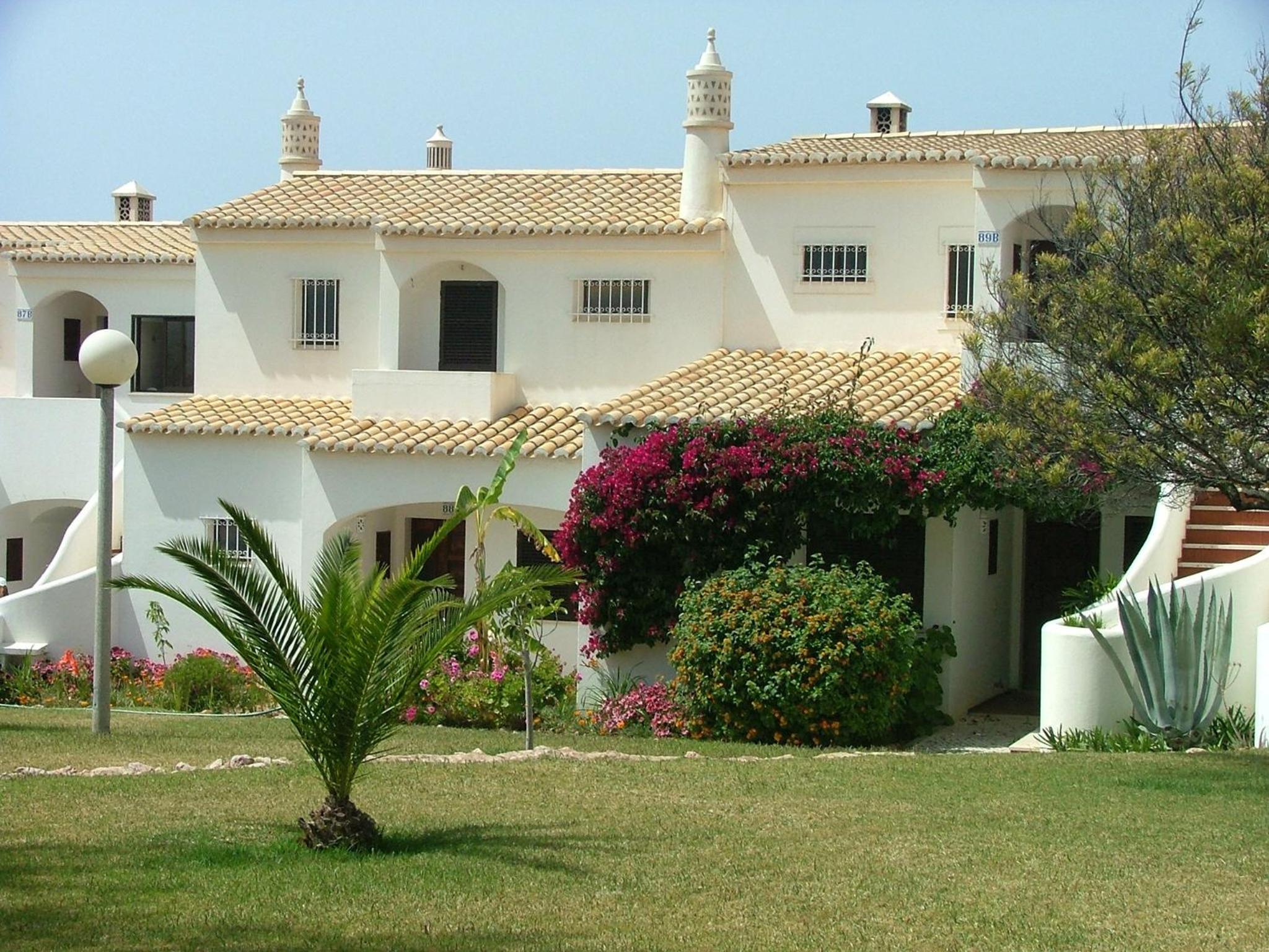 Hotel Turiquintas - Image 1