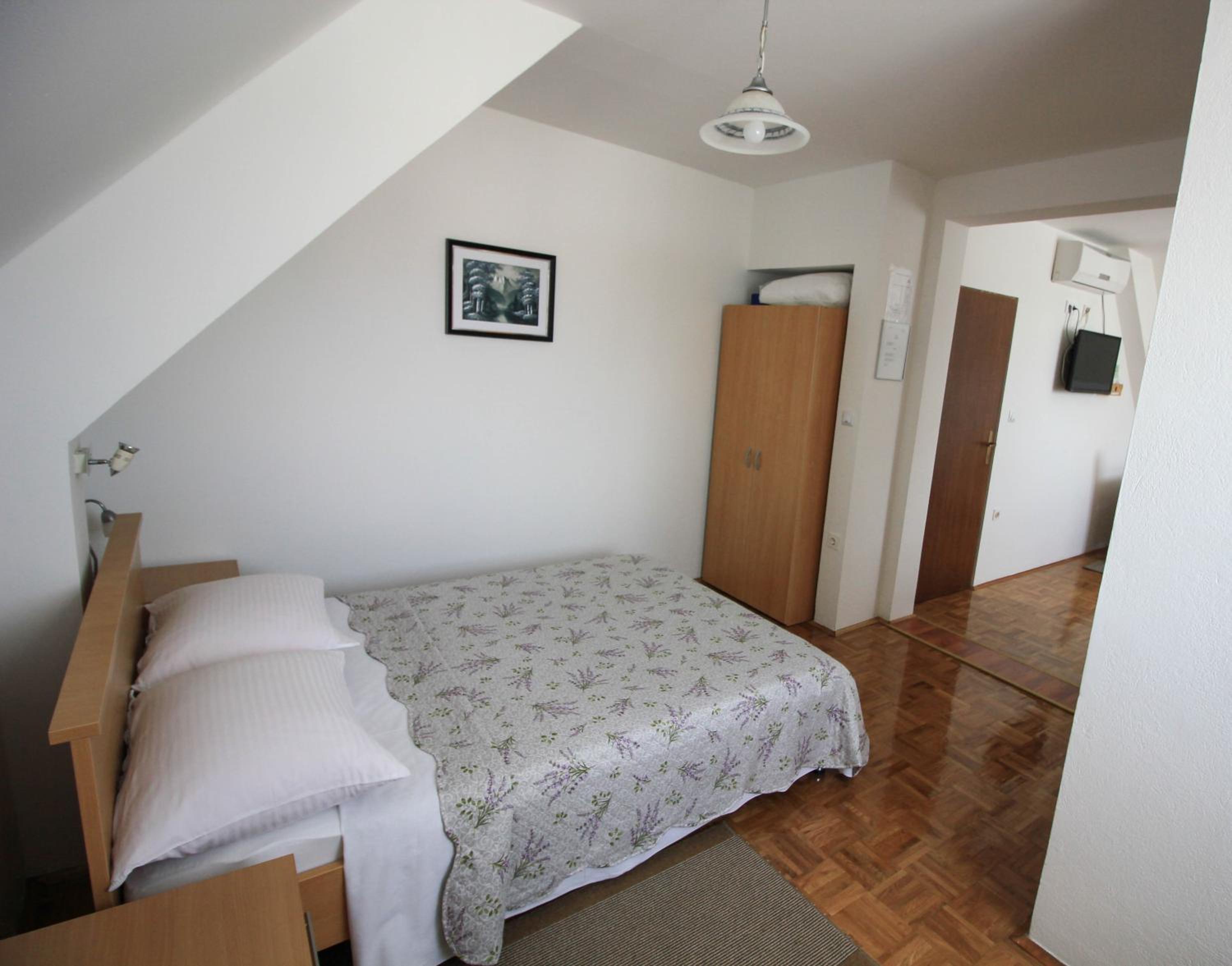 House Milan view 4