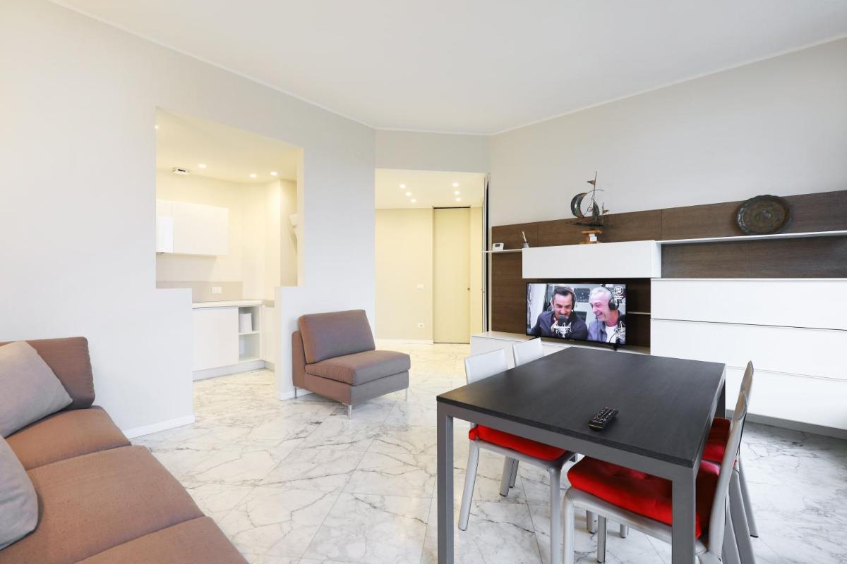Duomo Luxury Apartment photo 2