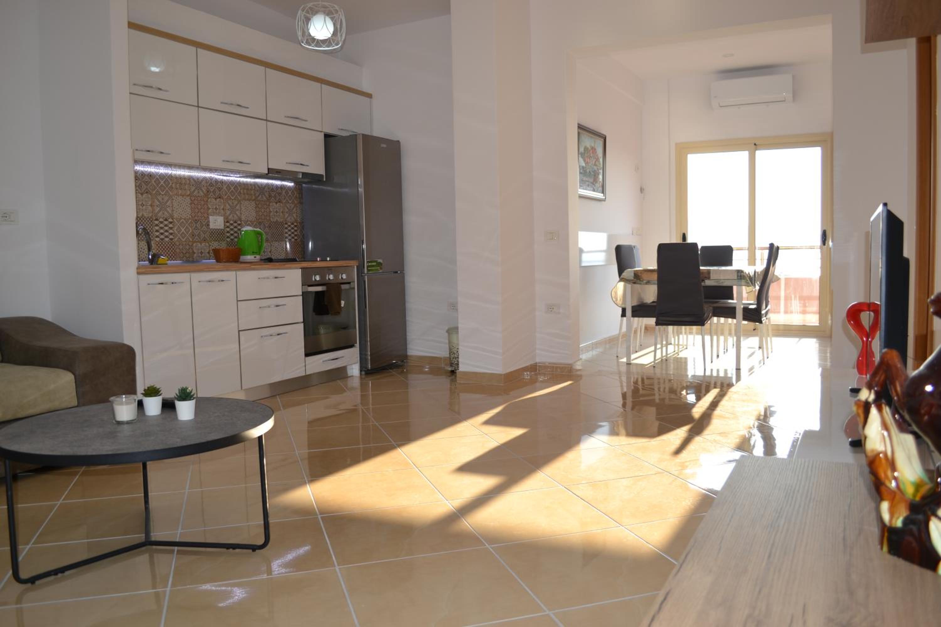 Seaview Penthouse 2 Bedrooms Apartment & Private garage photo 2
