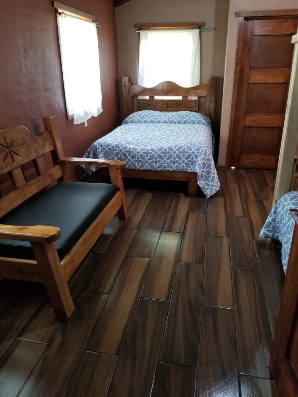 Photo 21