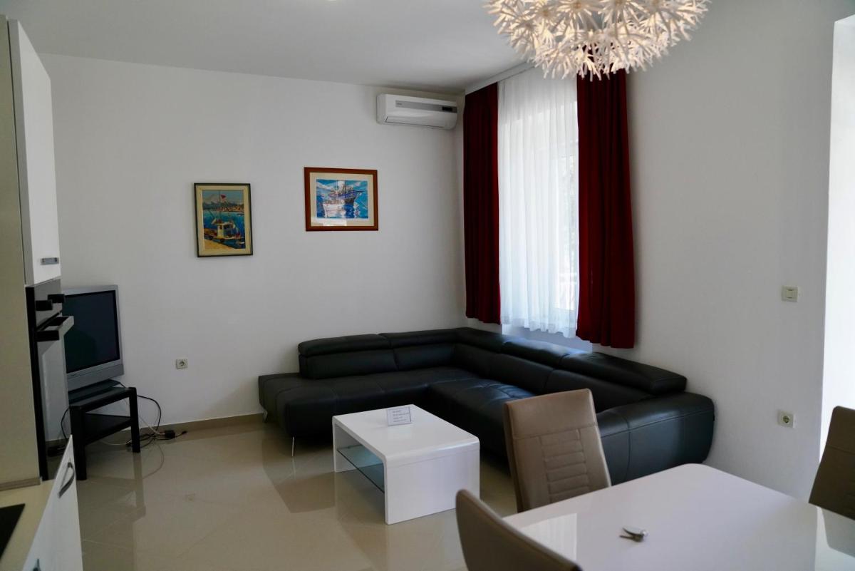Sesar Apartments Krk - No. 1 Iva view 2