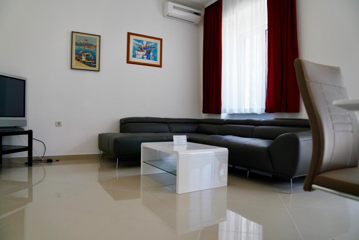 Sesar Apartments Krk - No. 1 Iva view 3