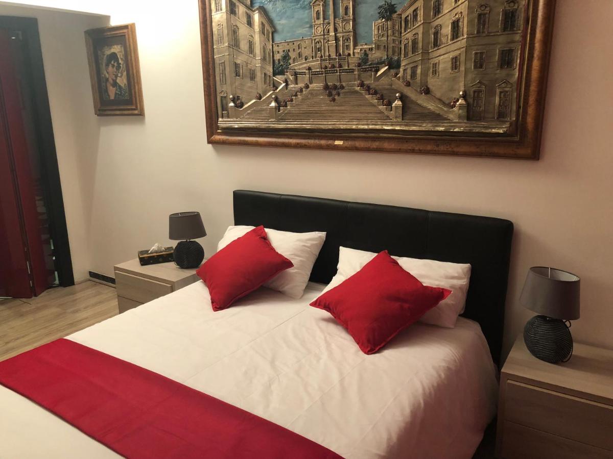 Roma Papalina