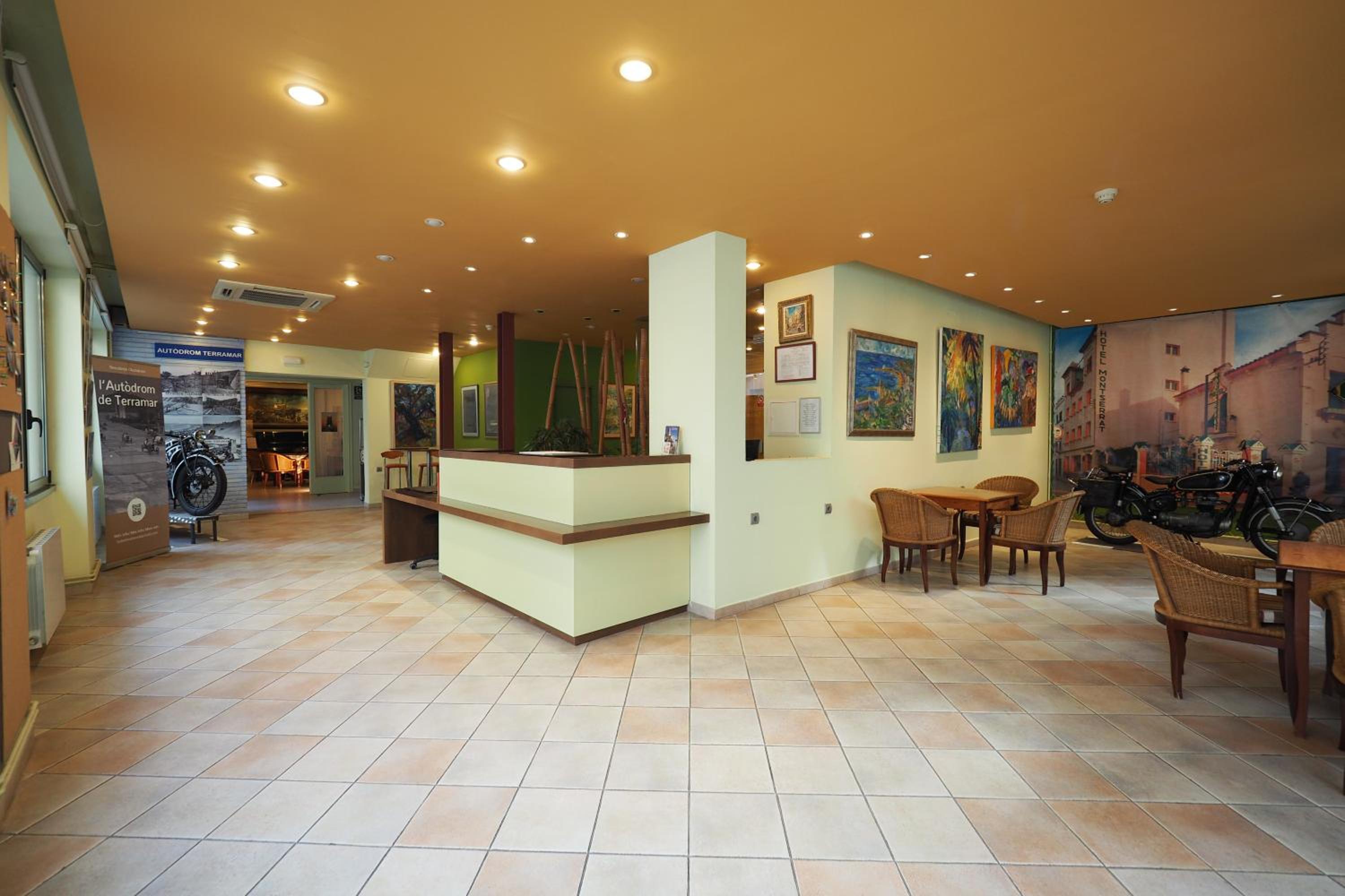 Hotel Montserrat - Image 1