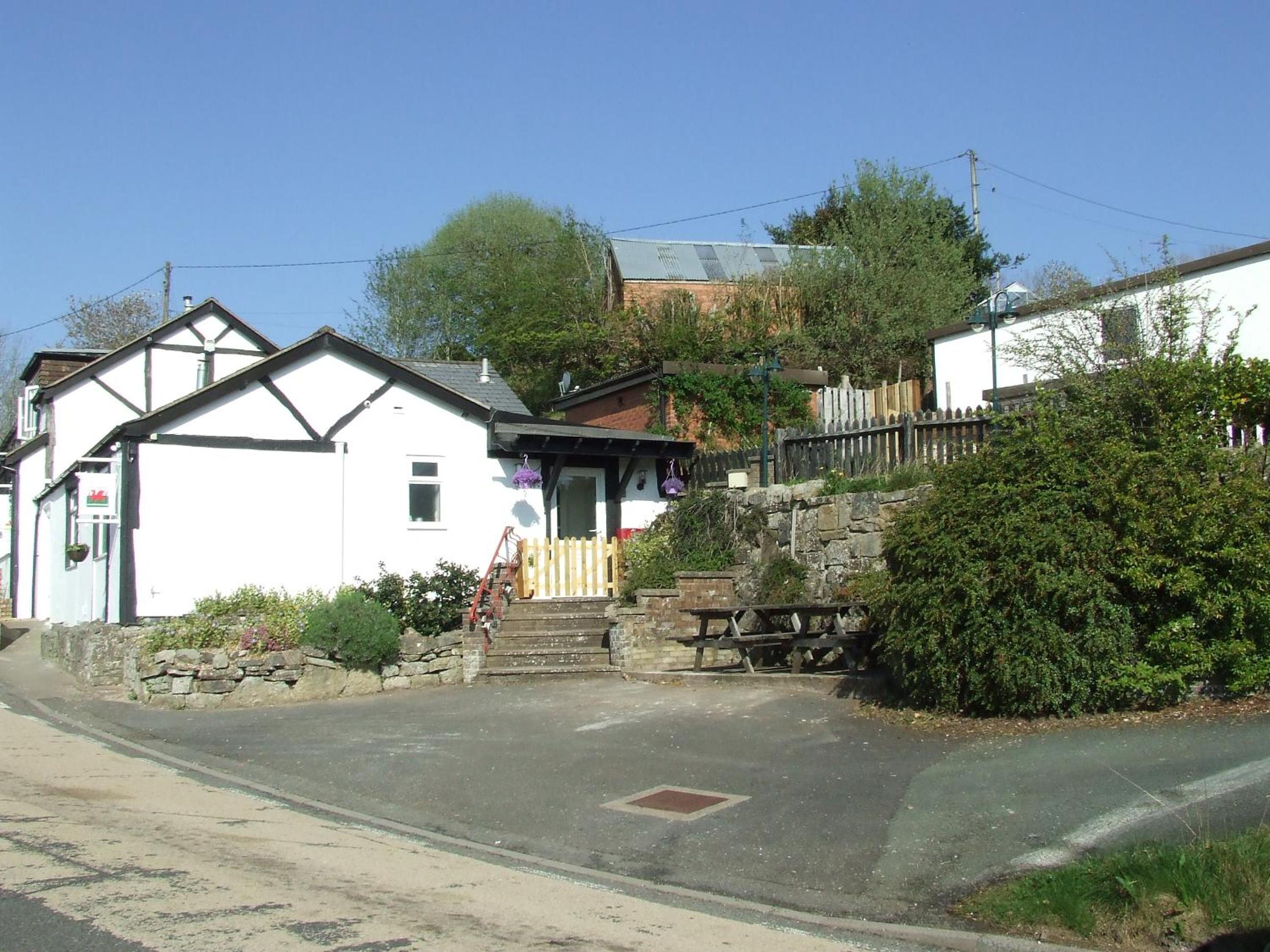 Photo 23