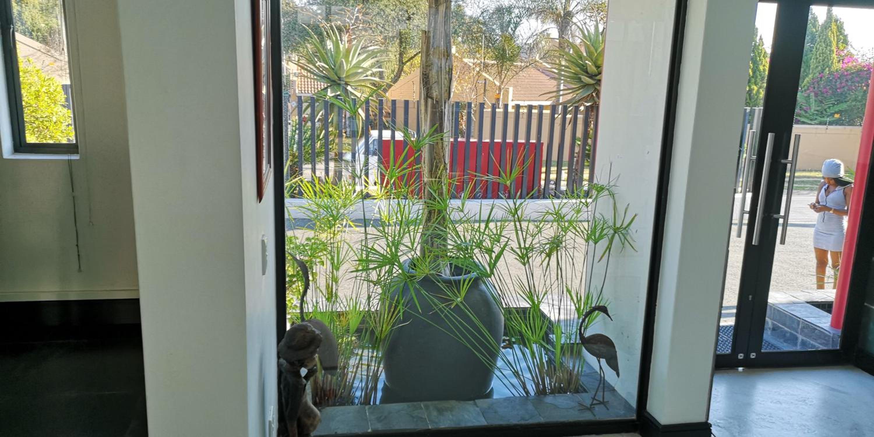 21 Kingfisher Guesthouse
