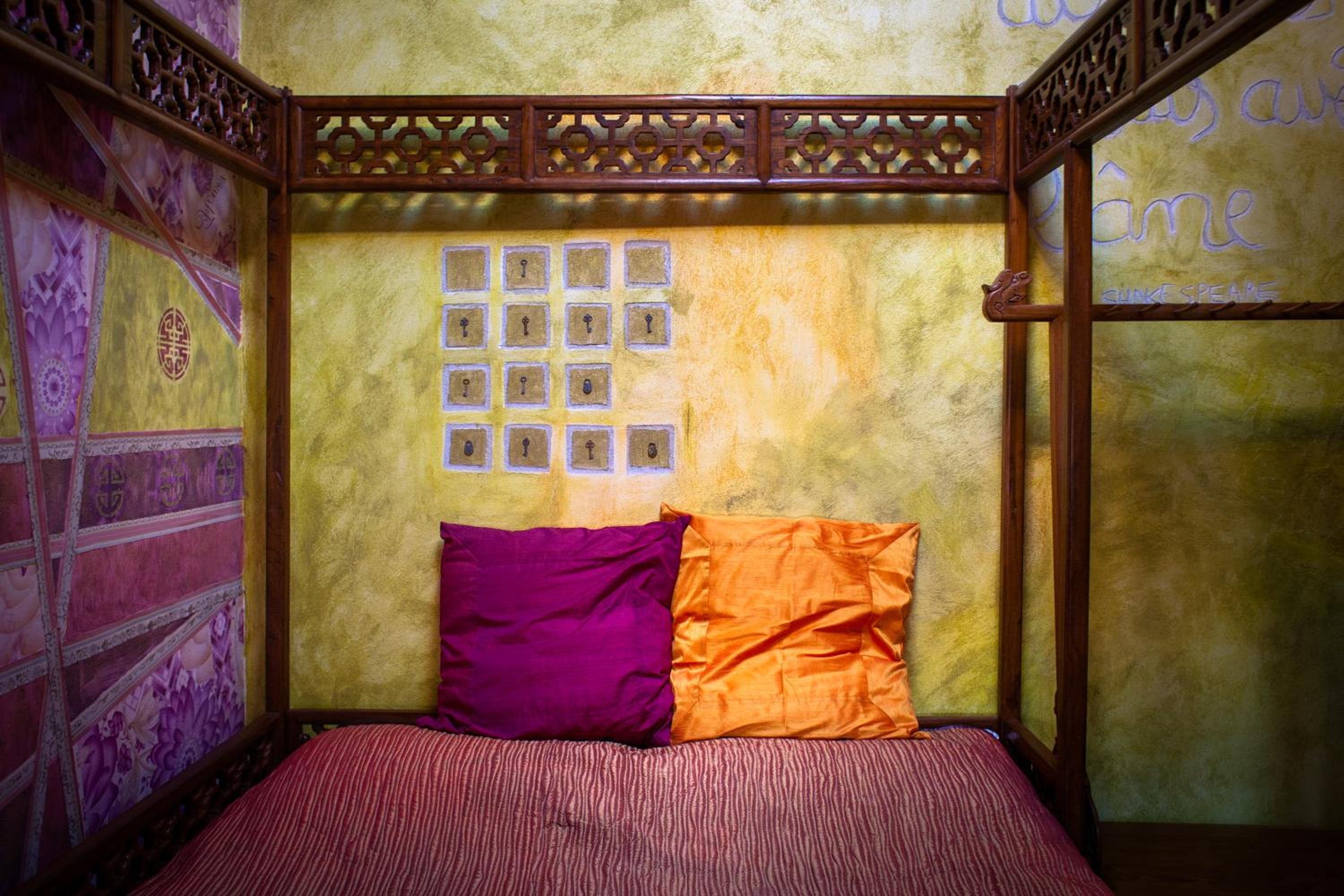 bedroom