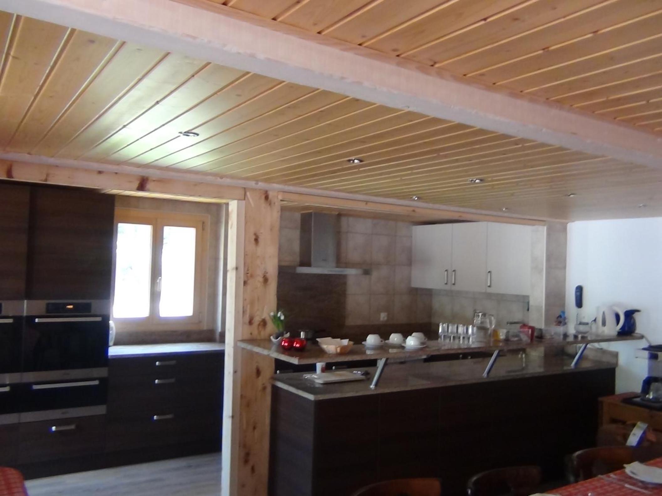 Chalet Suisse Bed and Breakfast