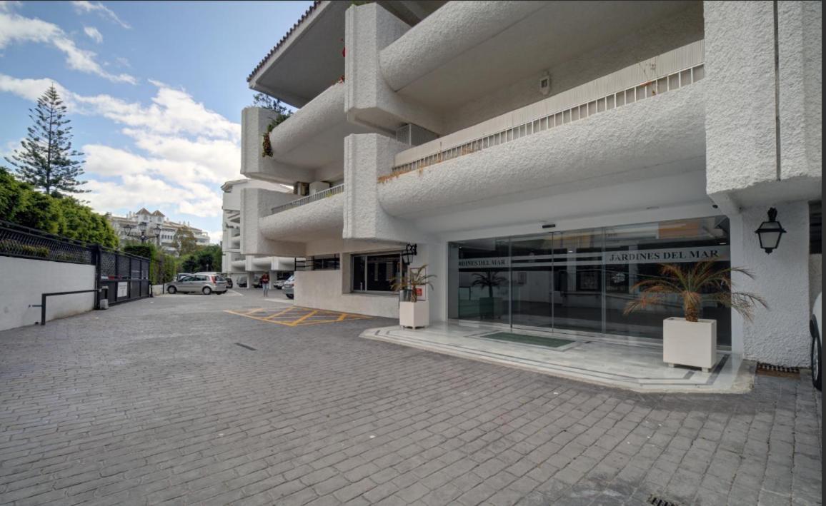 Marbella Center New and Luxurious Apartment on the beach 627 view 2