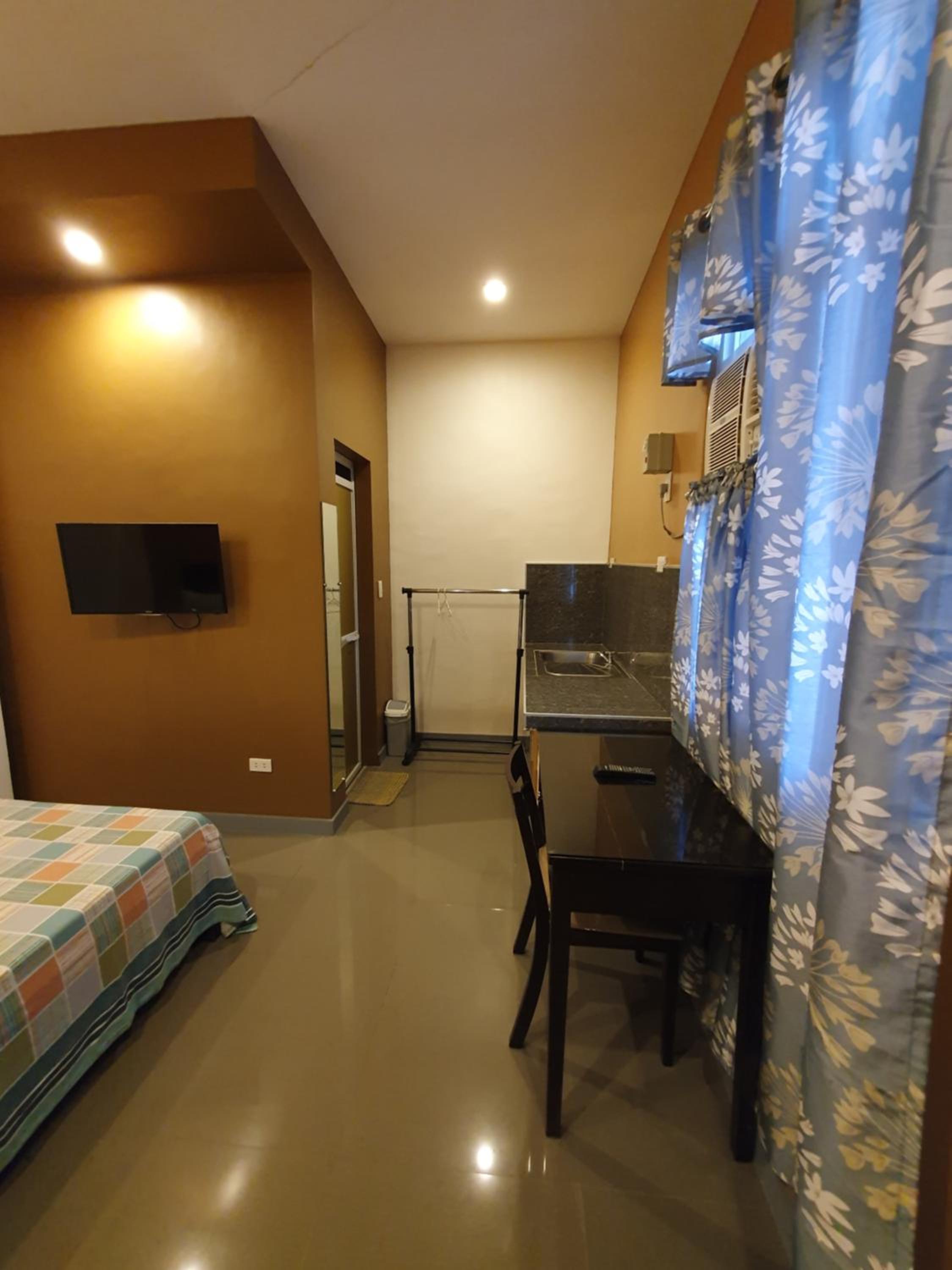 Felicidad Resto and Pension House view 2