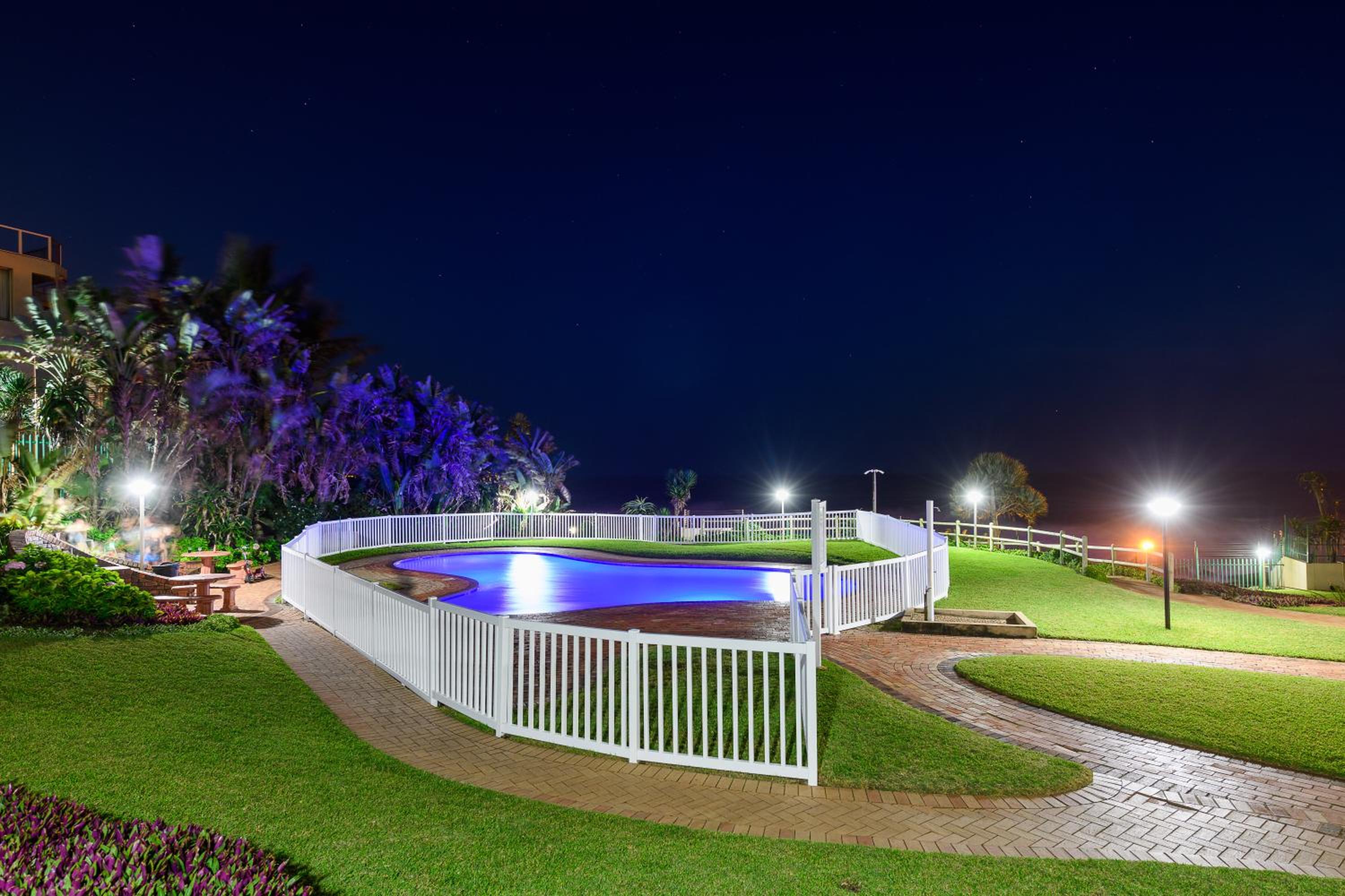 Sands Beach Breaks Beach Front Ballito