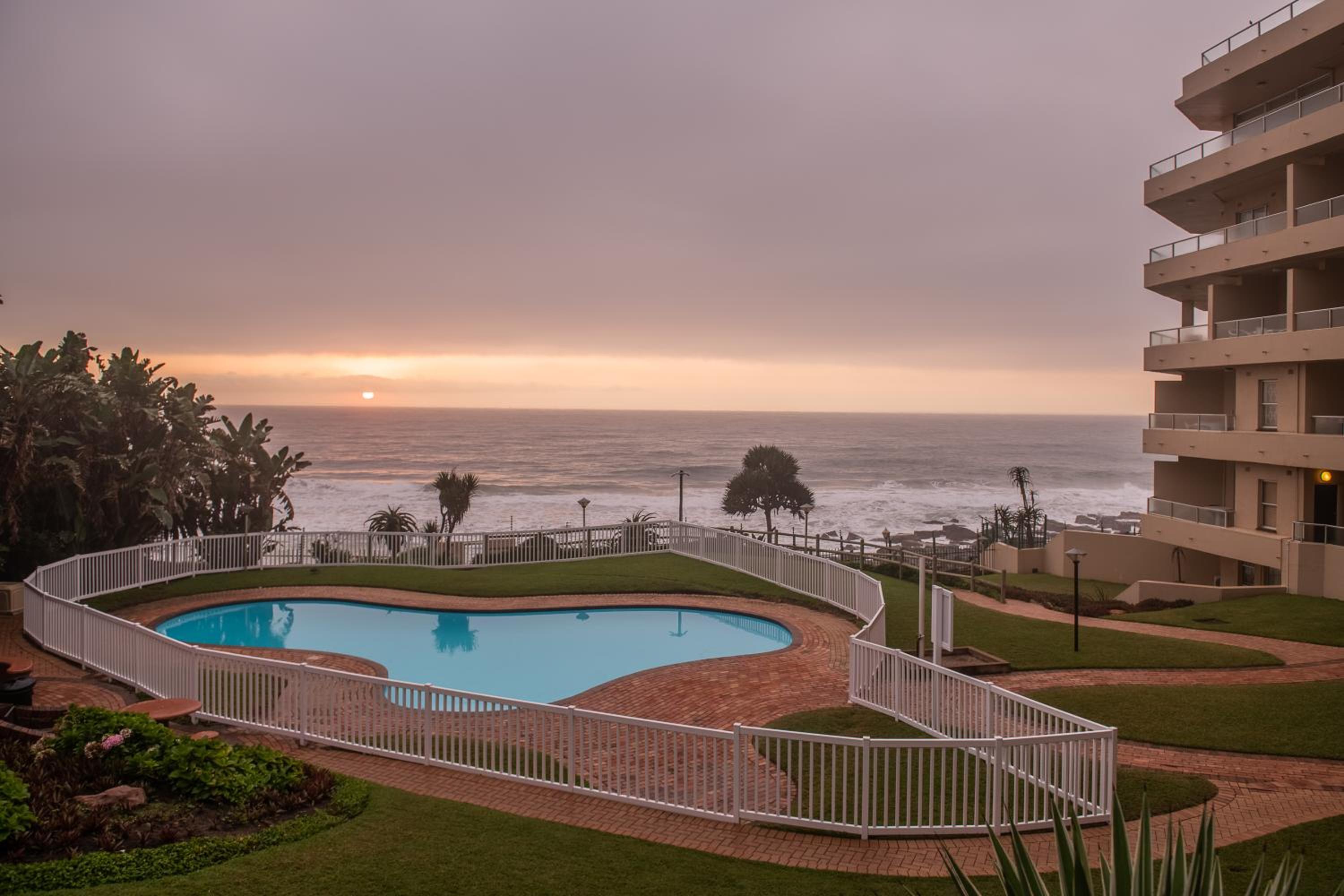 Sands Beach Breaks Beach Front Ballito