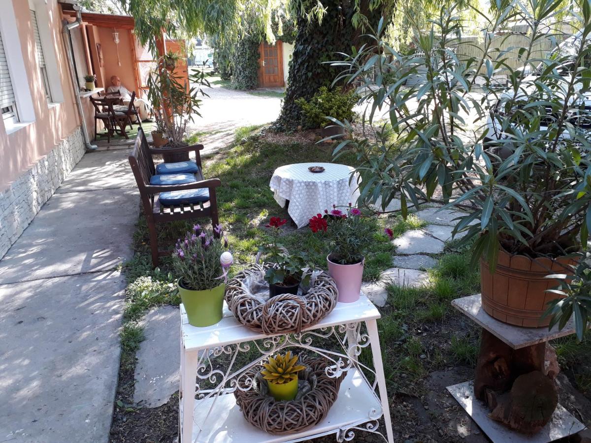 Photo 47