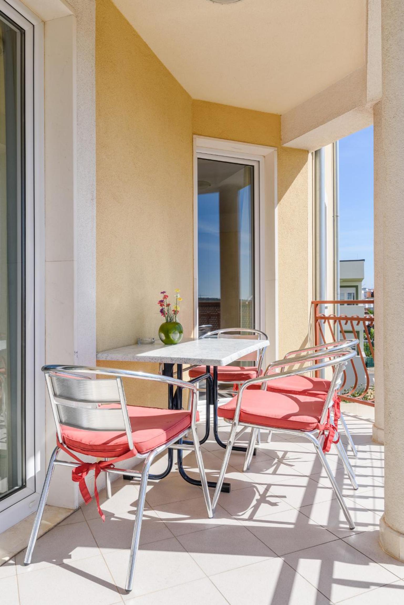 balance & terrace