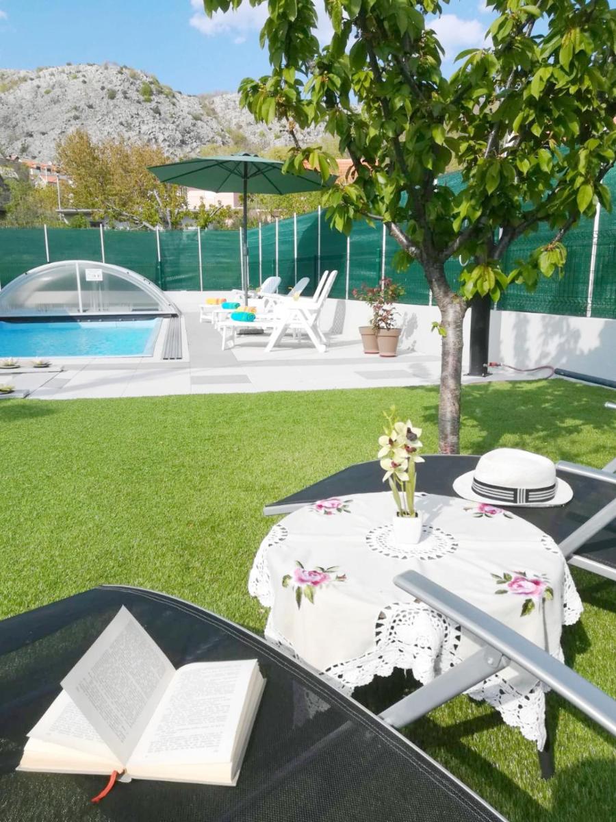 Holiday house Ruzic view 5