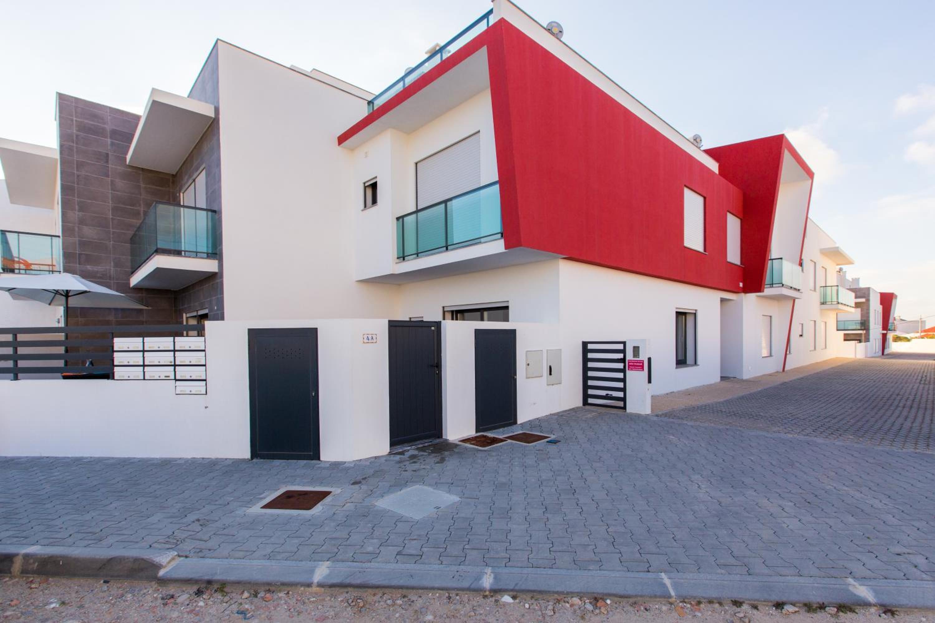 Vitamin Sea, The Terrace Apartment