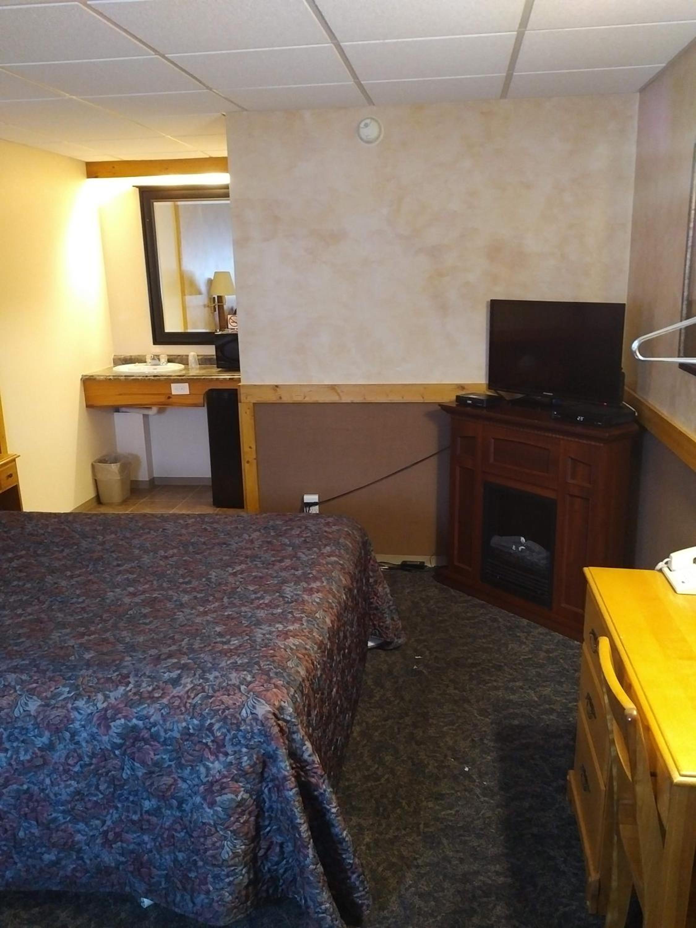 Photo 6