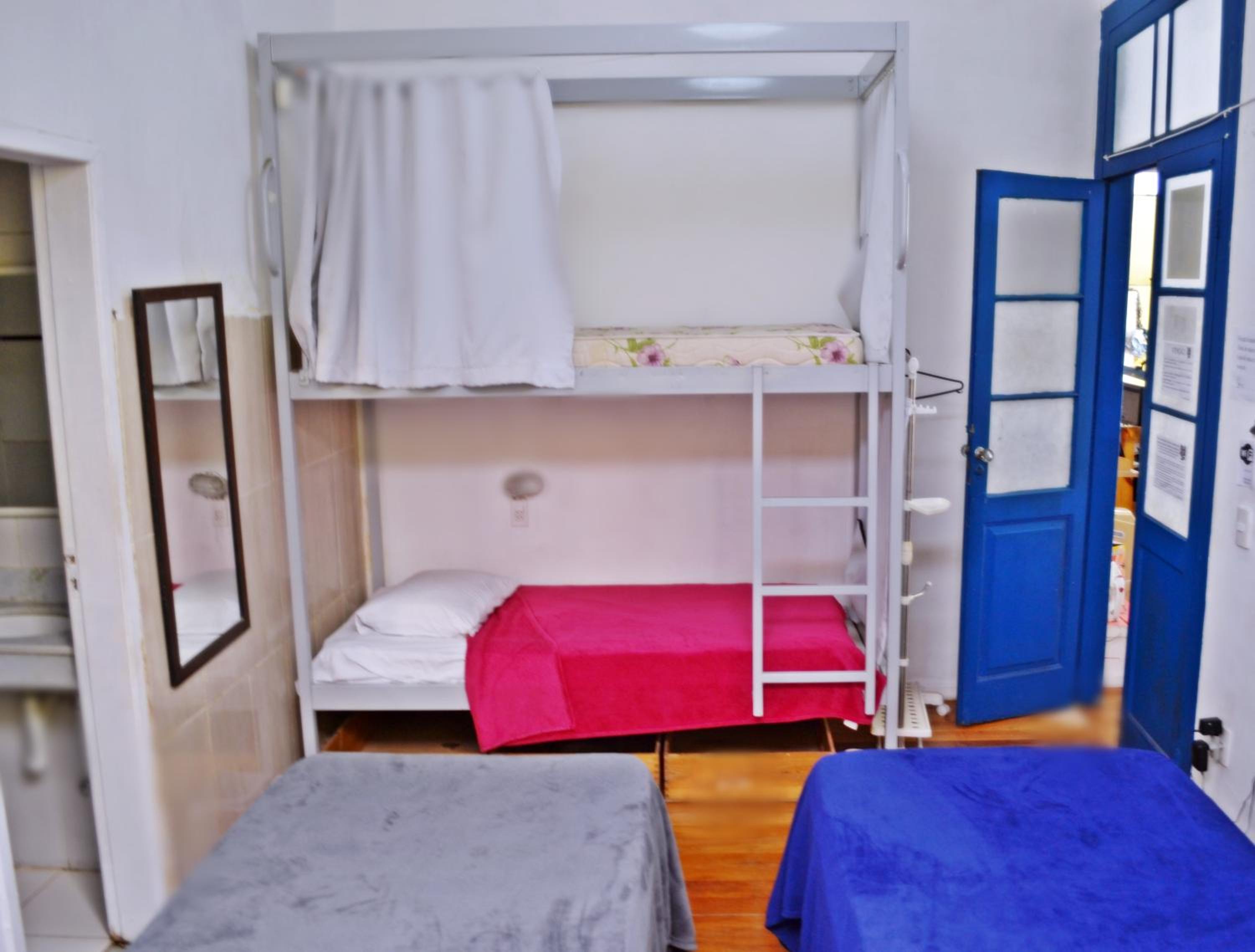 Brasileranza Hostel