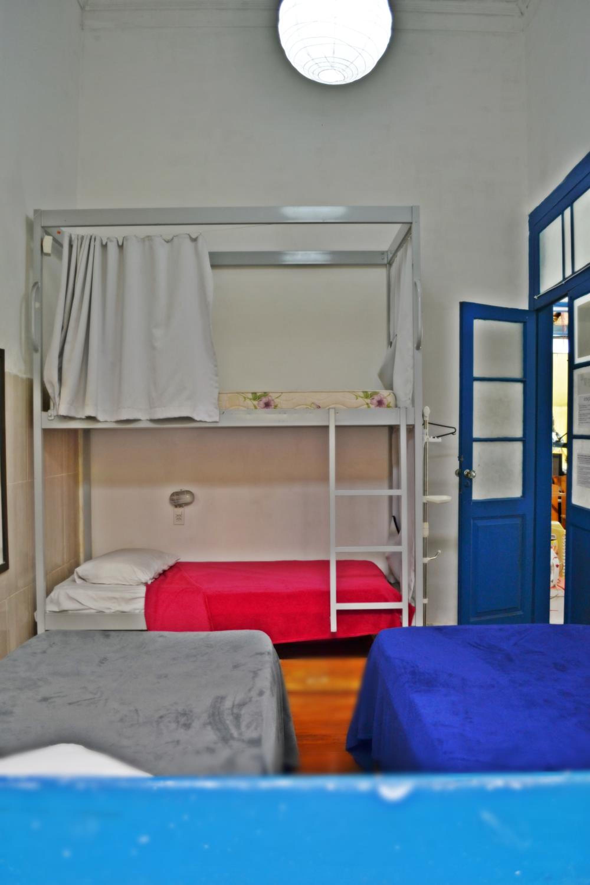 Brasileranza Hostel