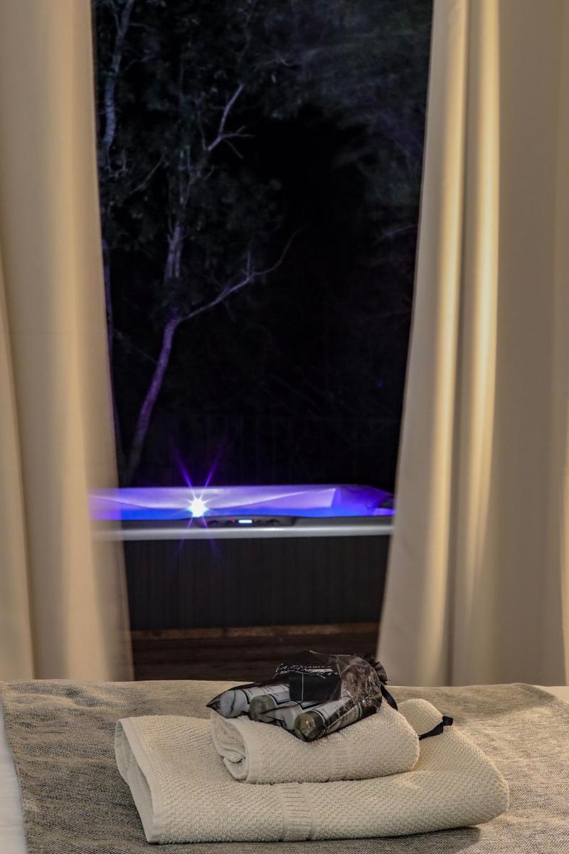 Jacuzzi