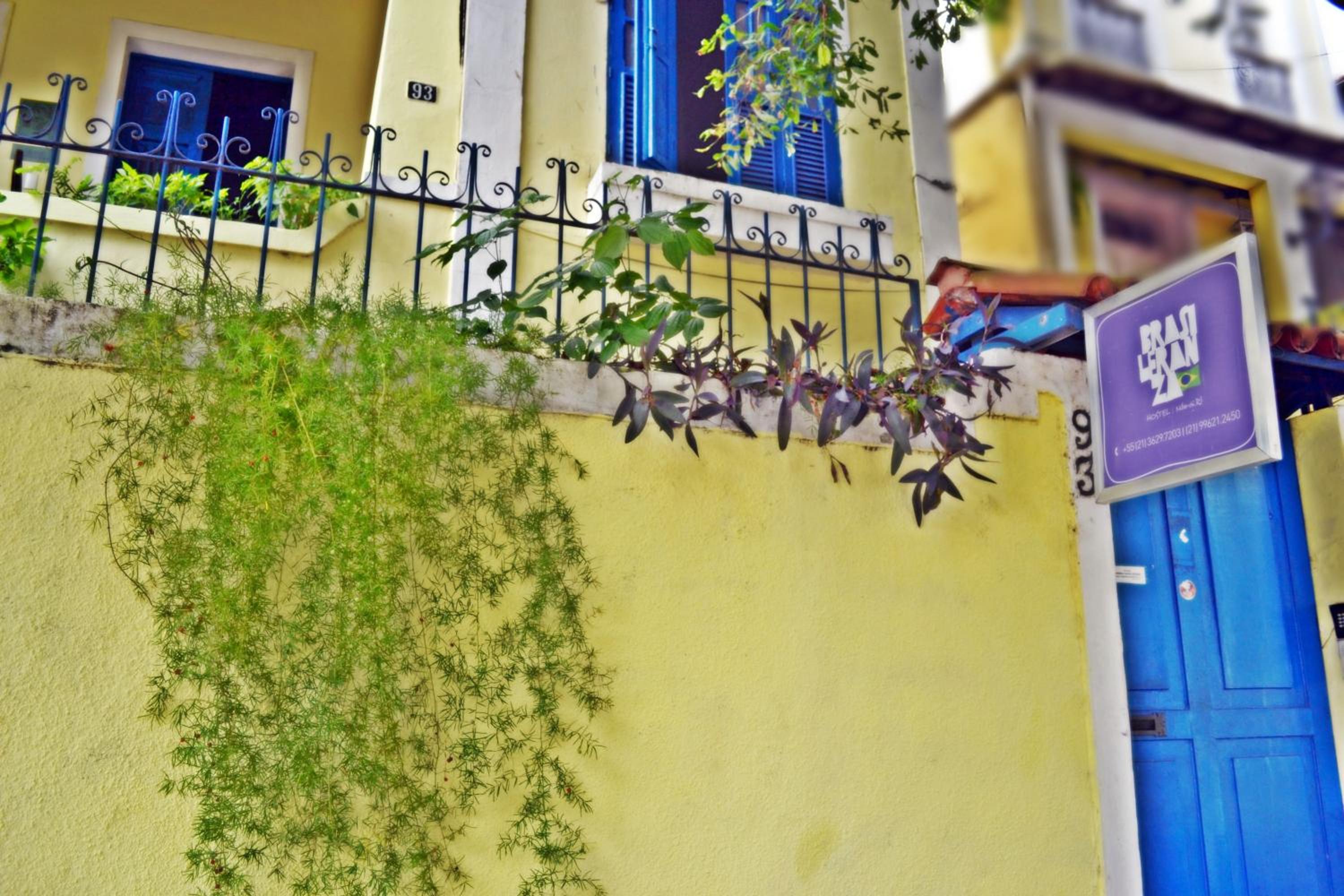 Brasileranza Hostel