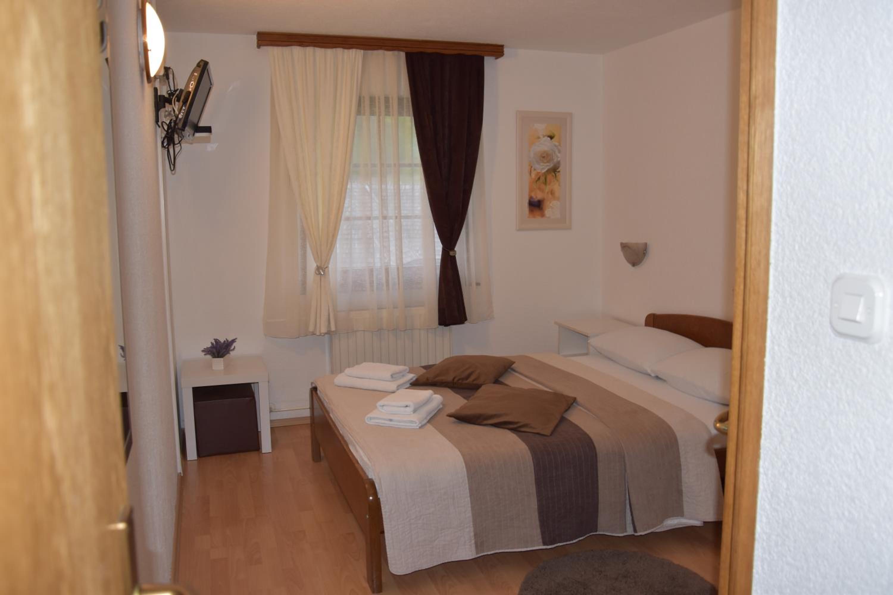 Villa Knezevic-completely renovated 2025