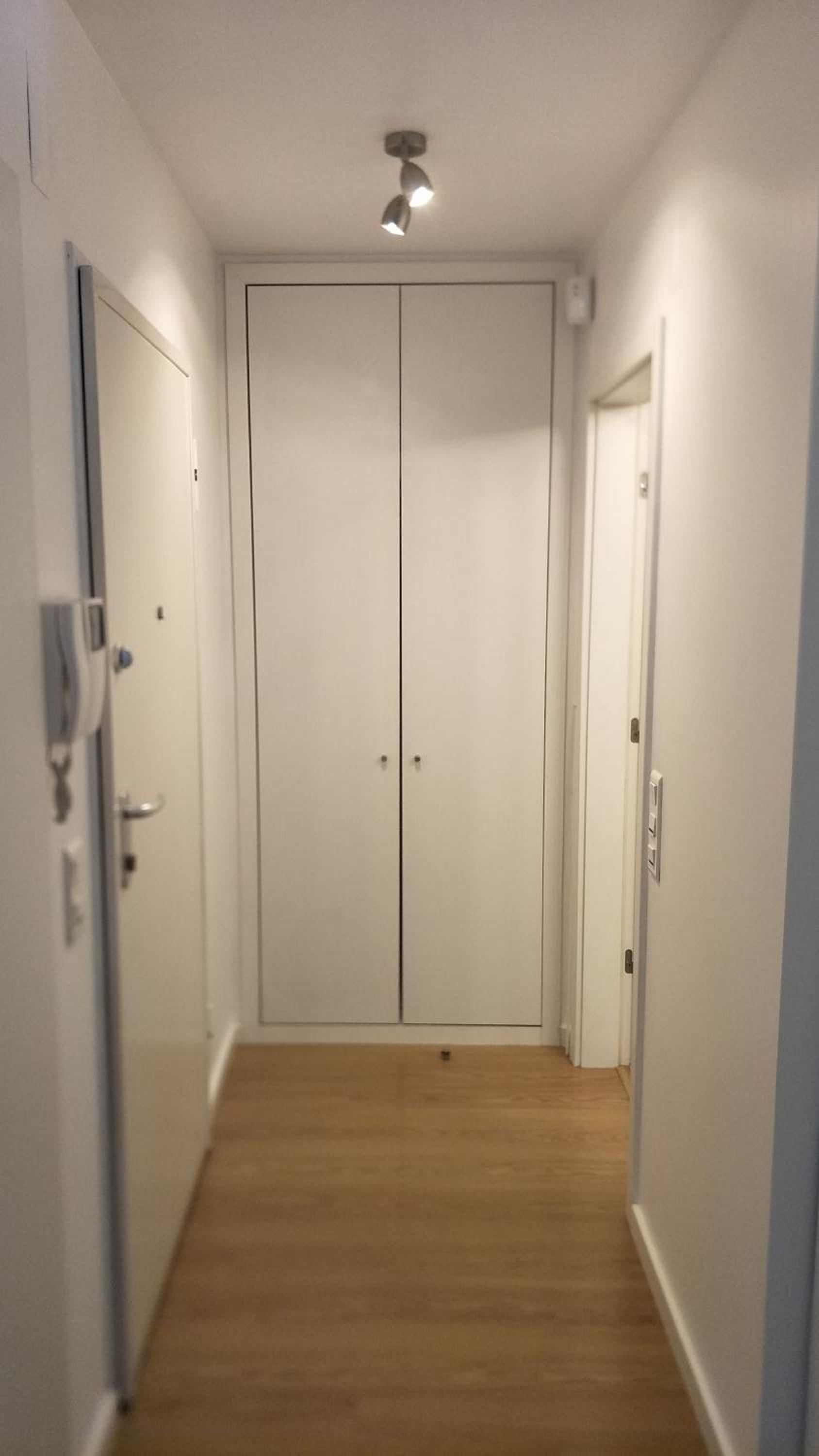 Lisbon Apartment -Free Parking view 5