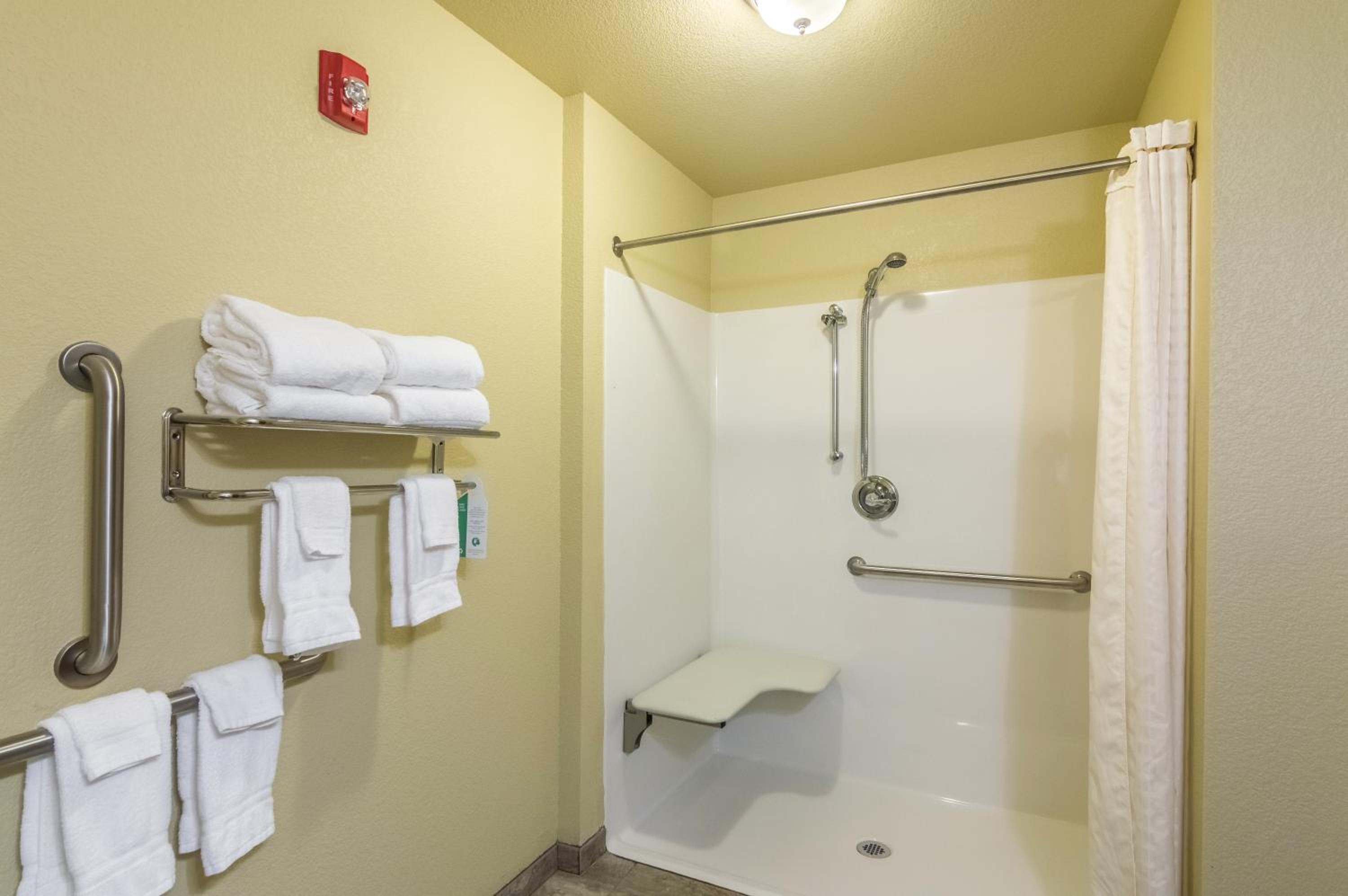 Cobblestone Inn  Suites - Lakin - Property Image 4