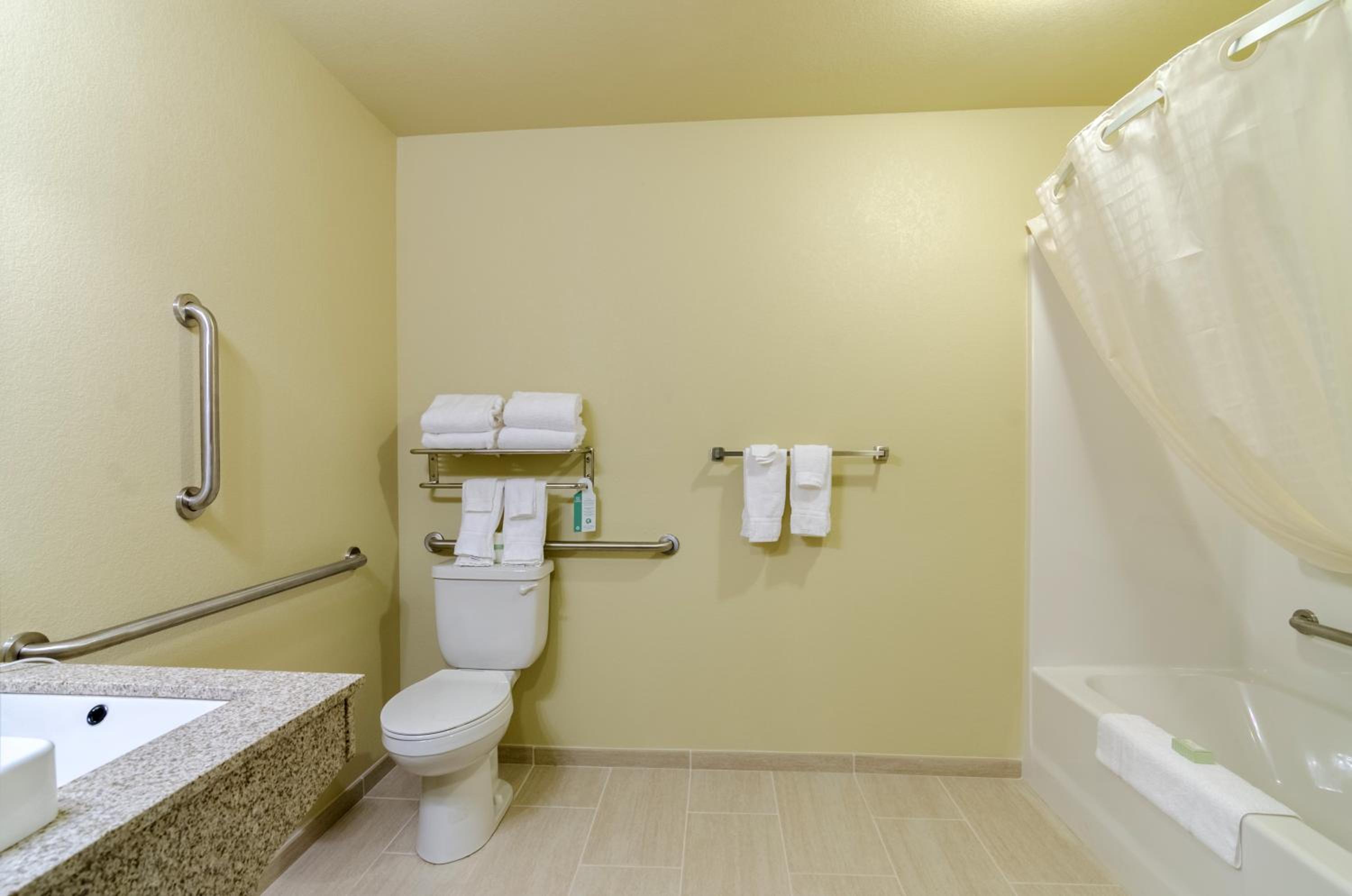 Cobblestone Inn  Suites - Lakin - Property Image 27