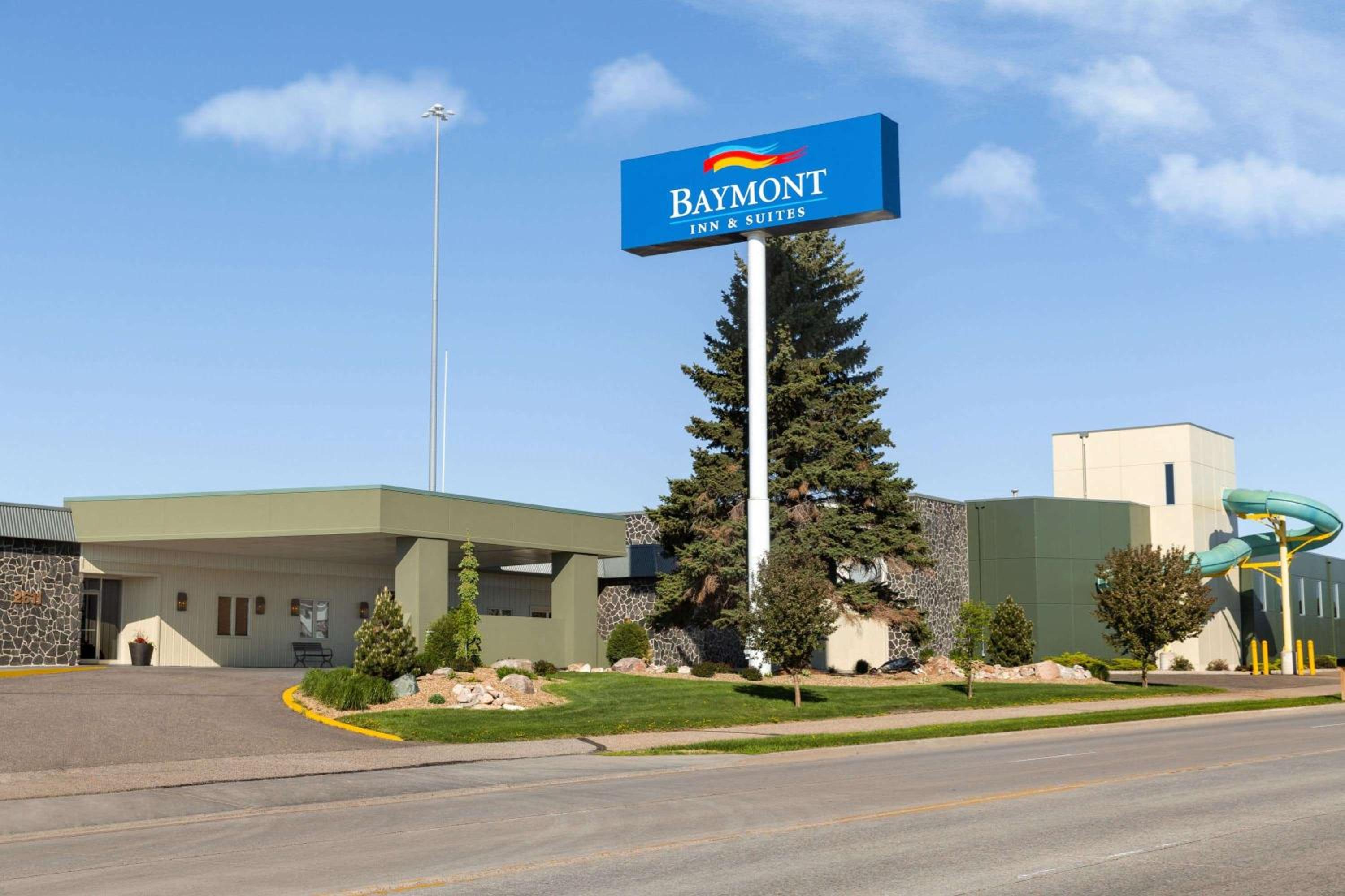 Hotel Baymont by Wyndham Mandan Bismarck Area