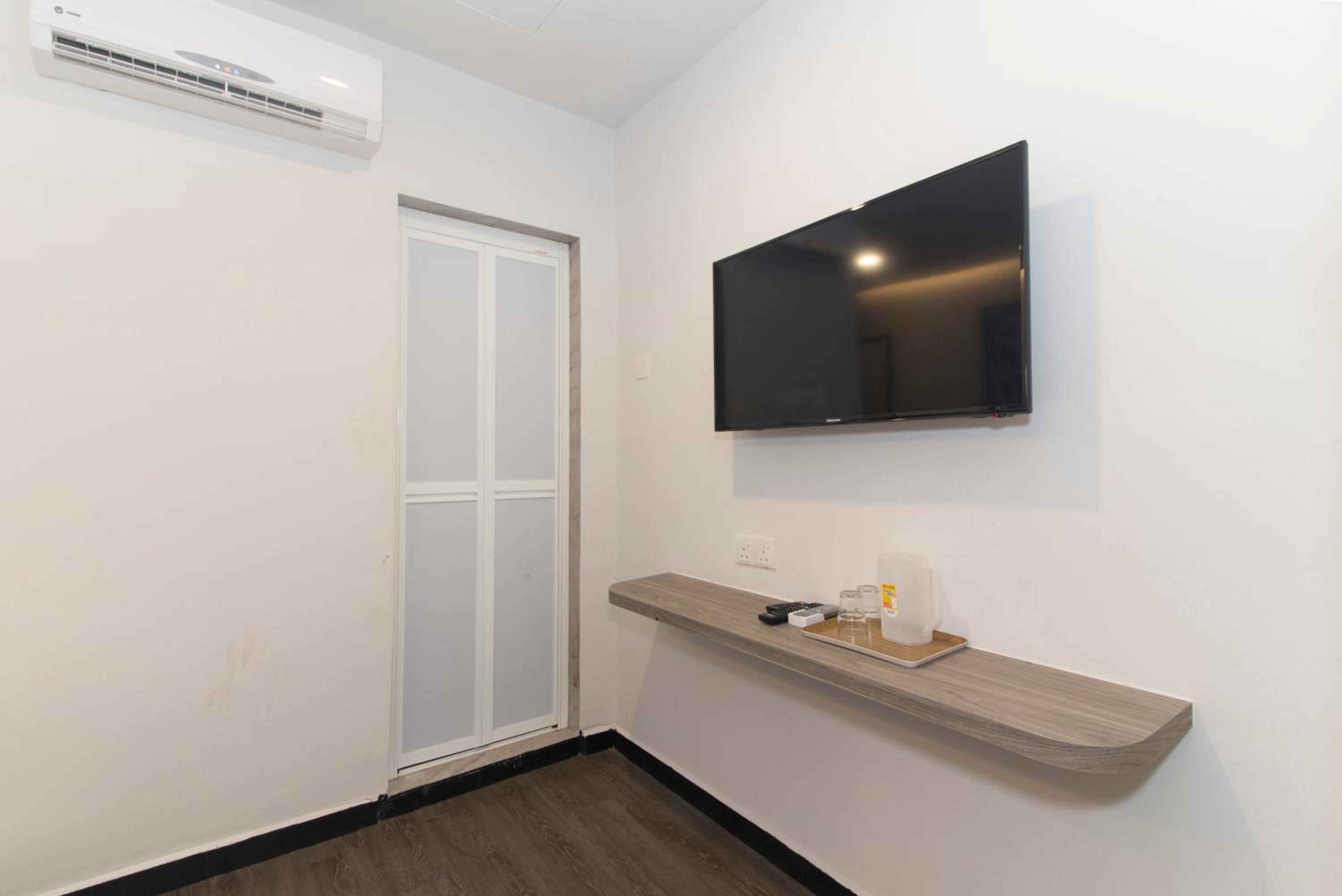Kitez Hotel & Bunkz