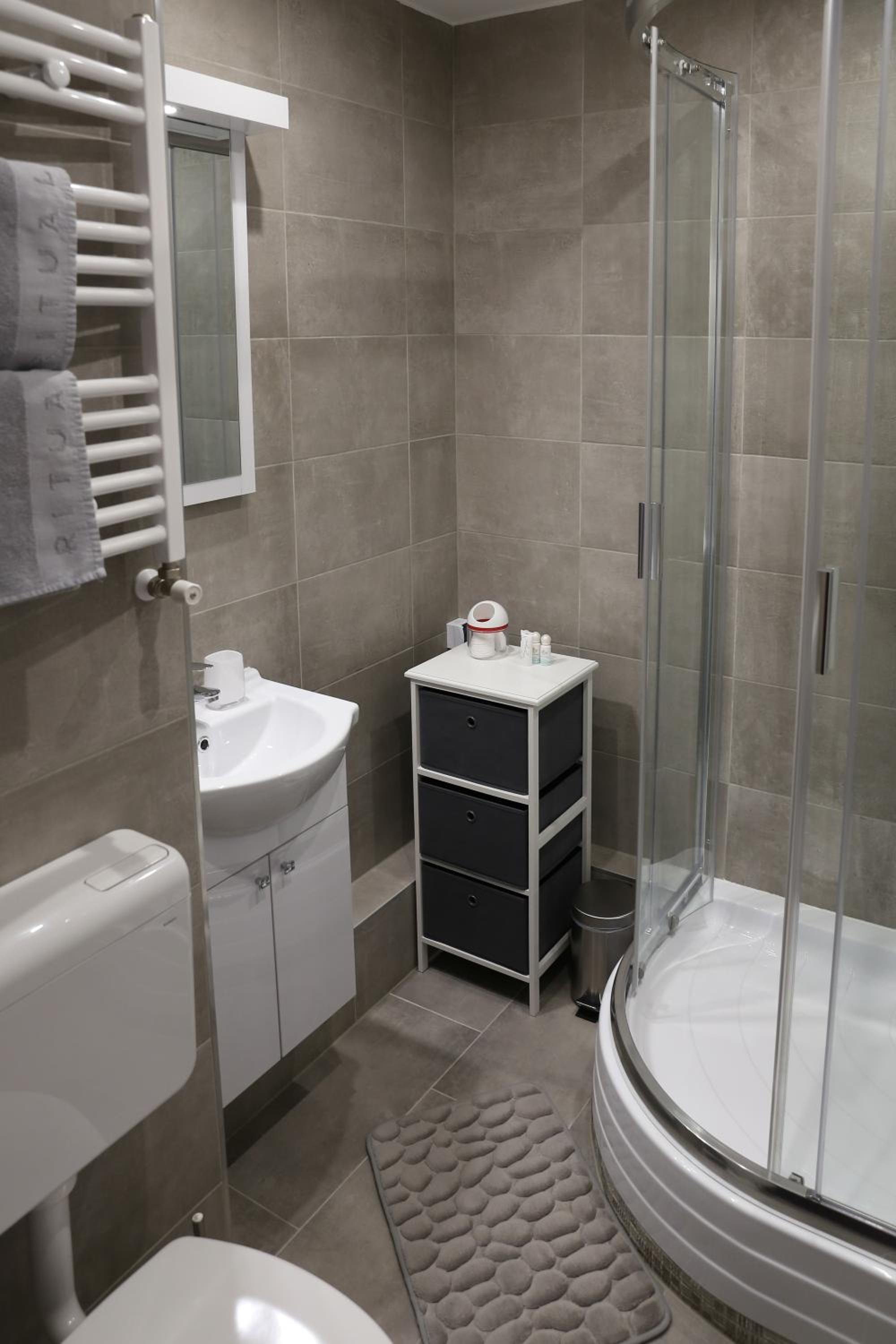 Aliz Apartman view 4