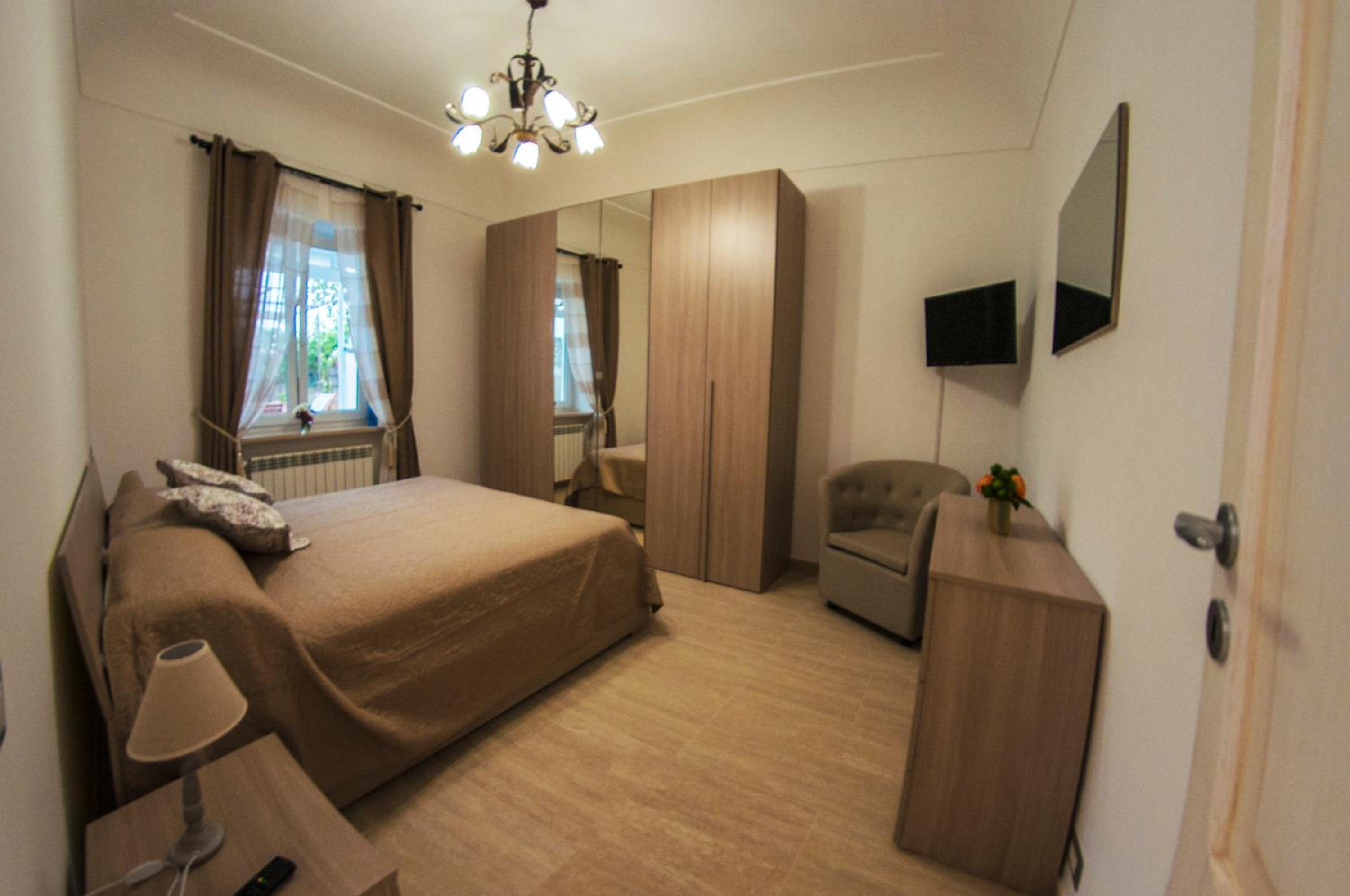 La Primavera photo 4