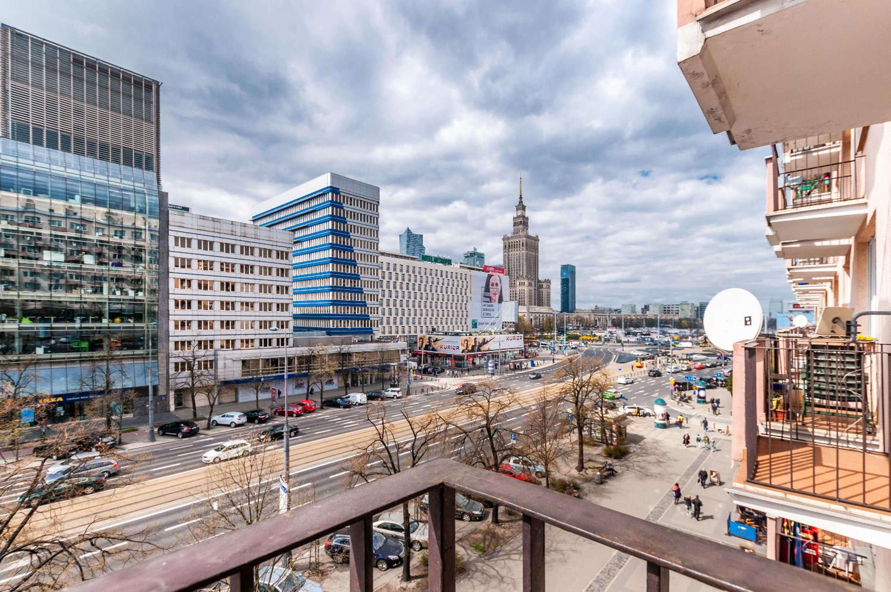 Apartments Dexter Warsaw by Noclegi Renters view 3