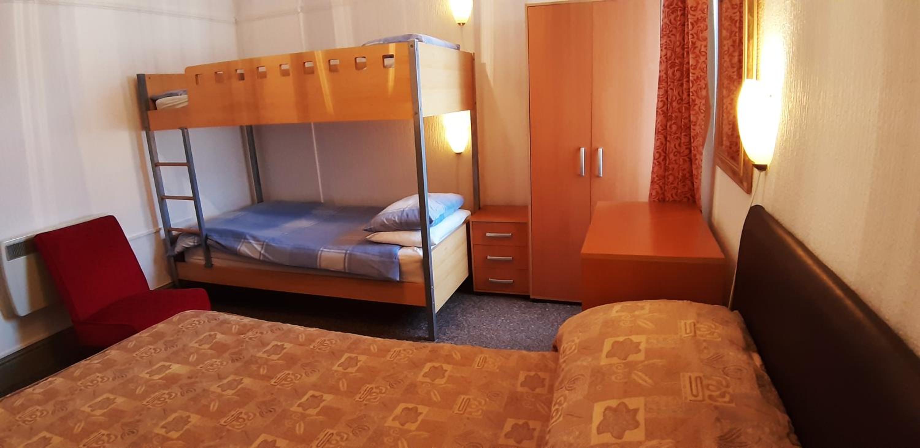 hotel room